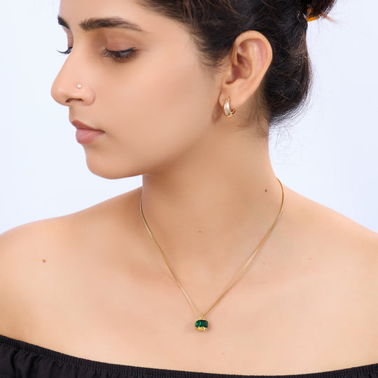 Retro Geometric Gold Pendant Necklace