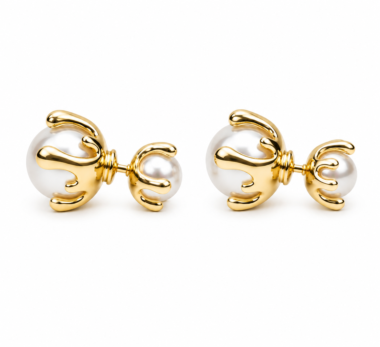 Amore Elegant Stud Earrings