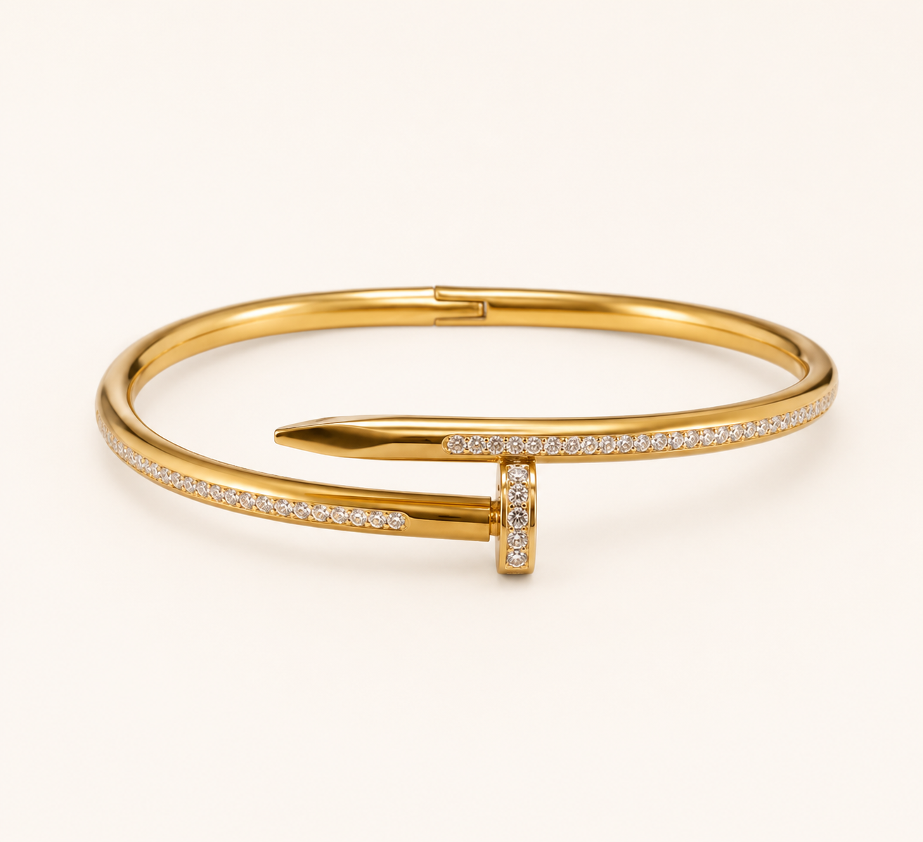 Stellar Heart Open Gold Bangle