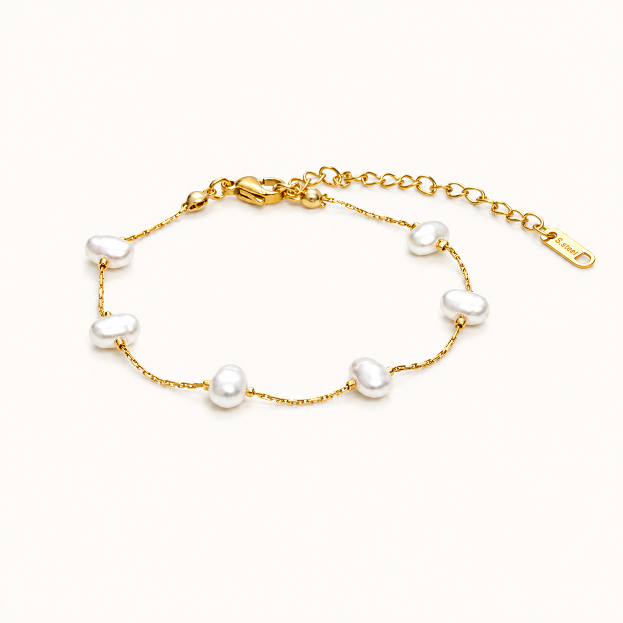 Luna Pearl Bracelet