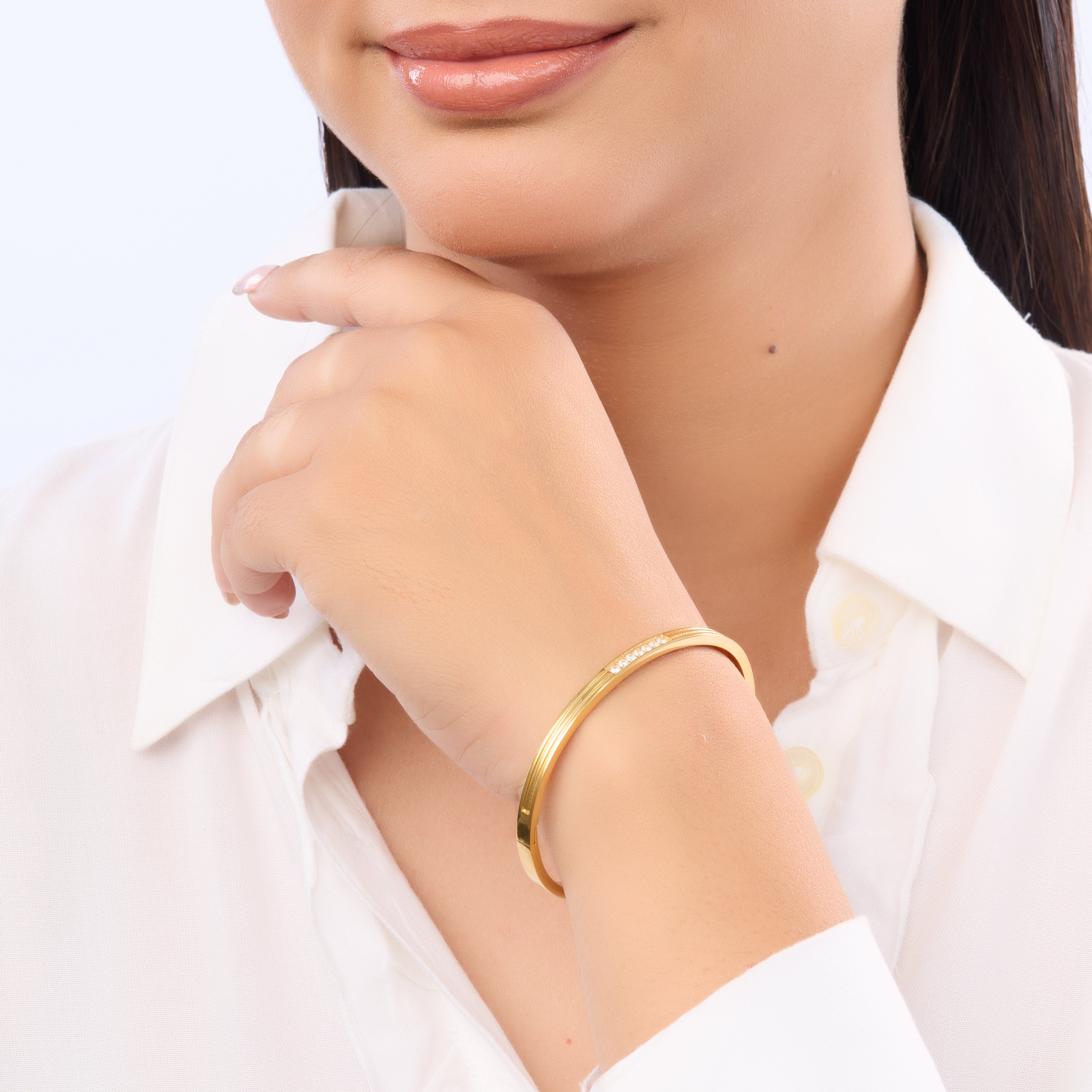 Linear Luxe Bangle