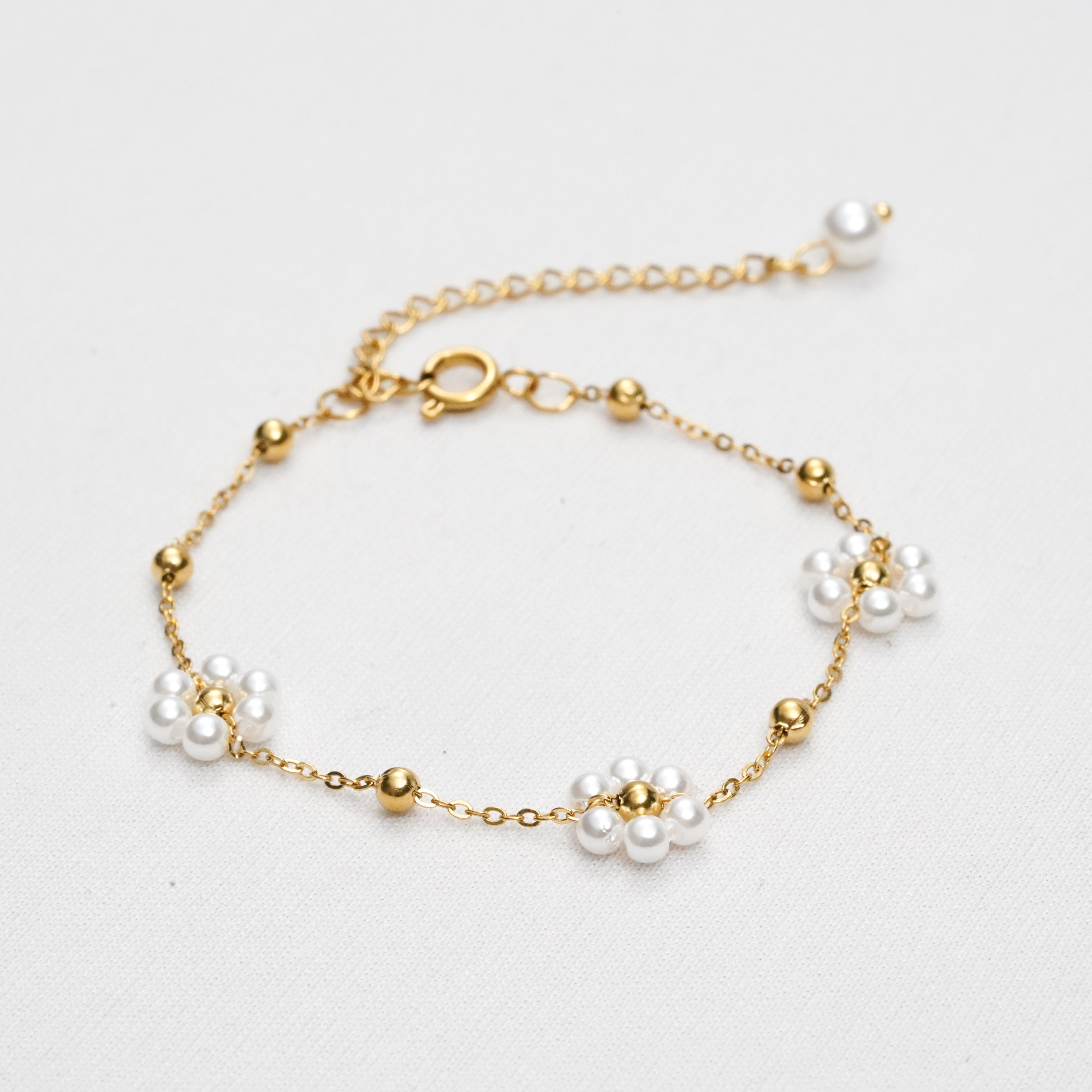 Floral Pearl Charm Bracelet