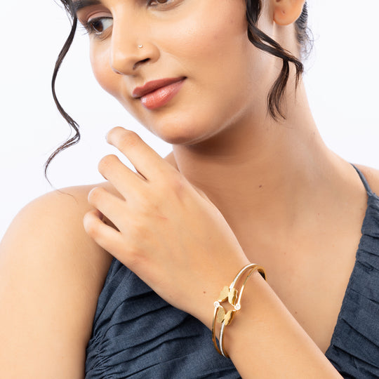 Mariposa Gilded Butterfly Bangle