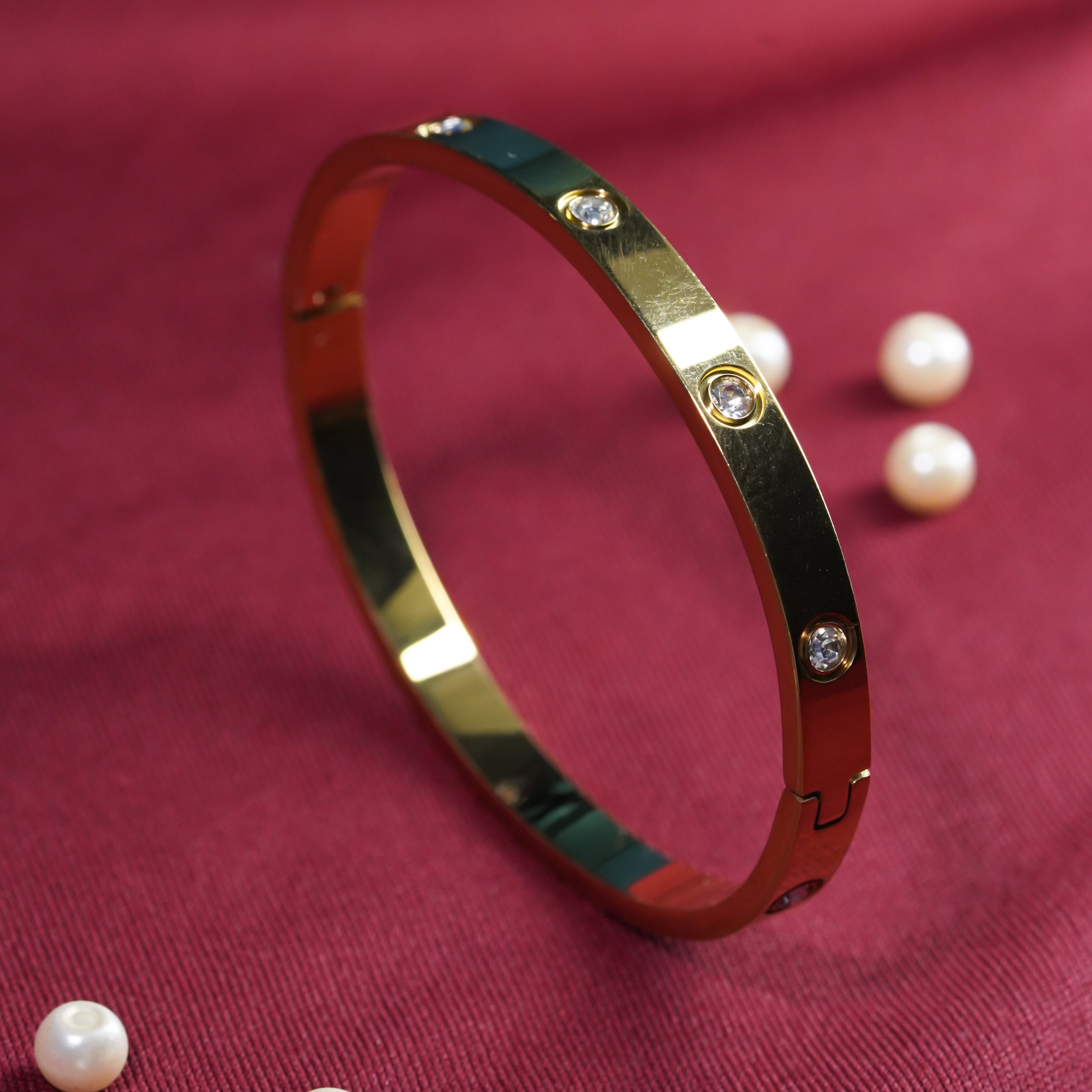 Gilded Ribbon & Orb Duo