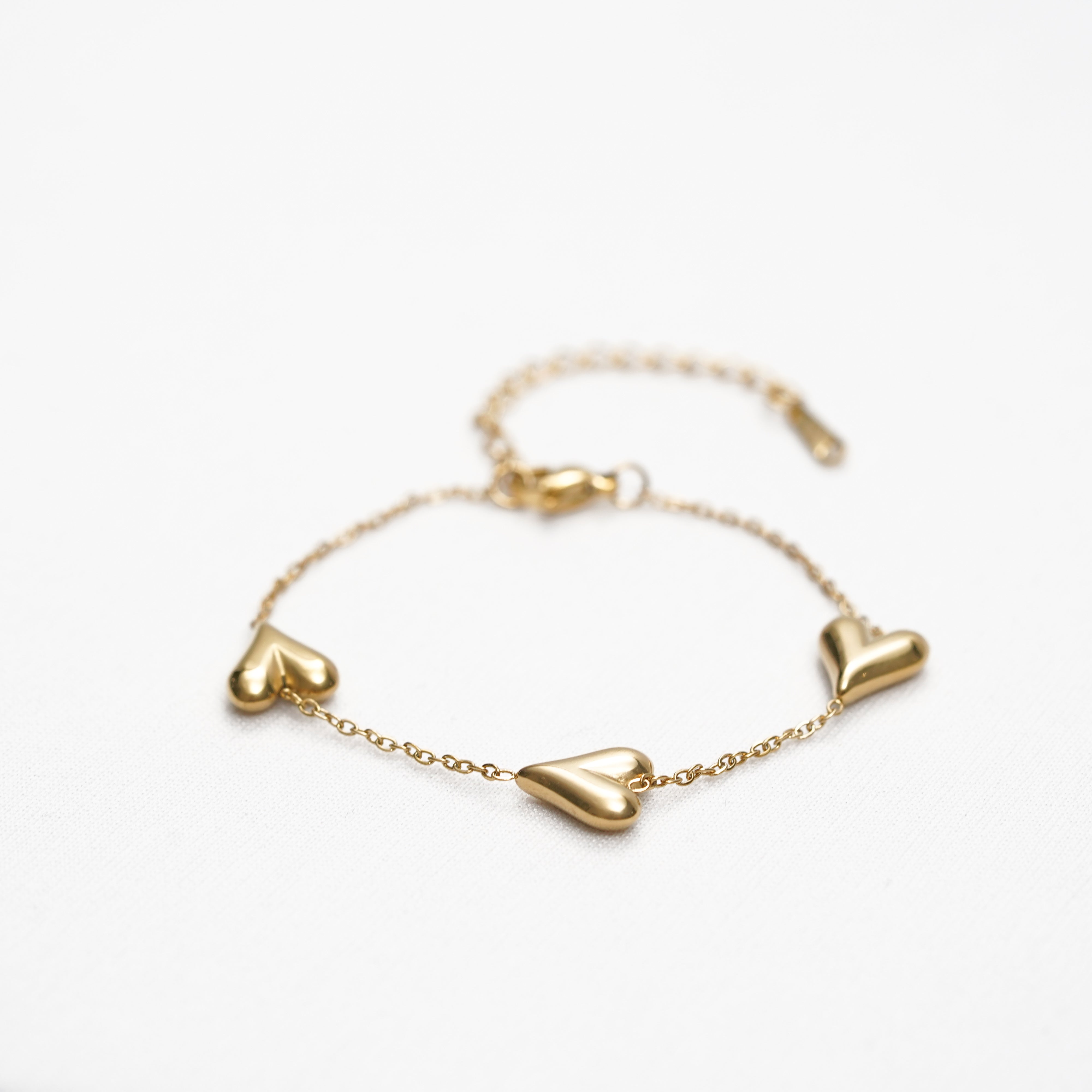 Triple Heart Muse Strand