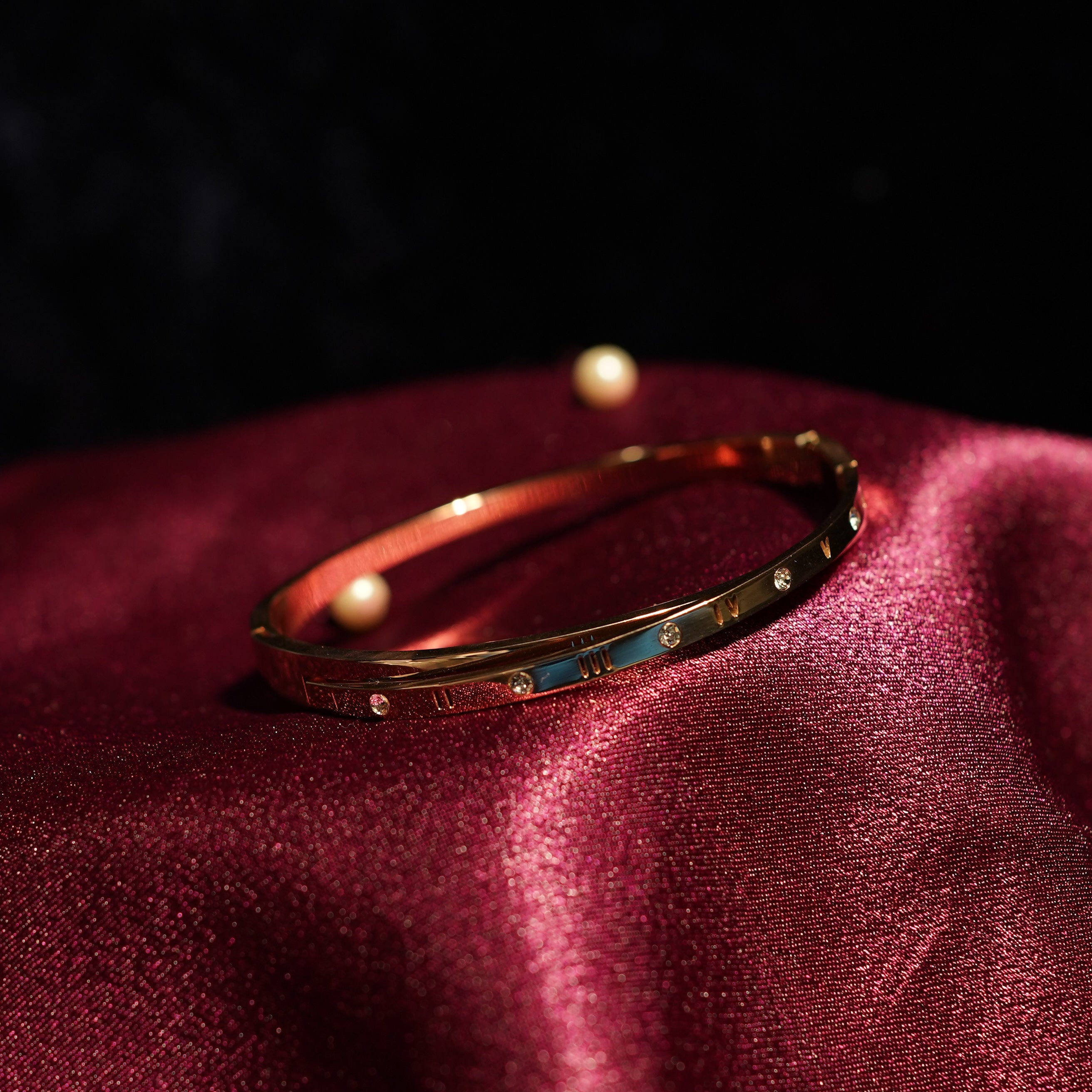 Roman Luxe Rose Bangle