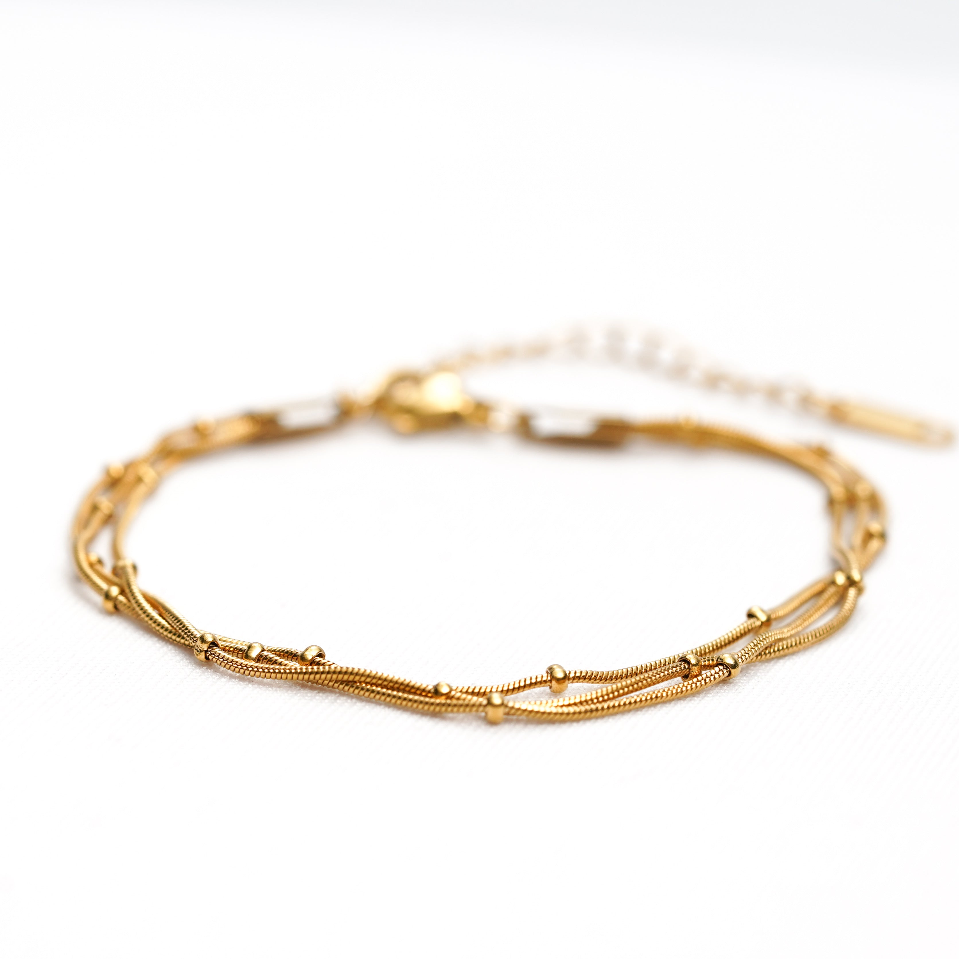 Minimal Geometric Bracelet