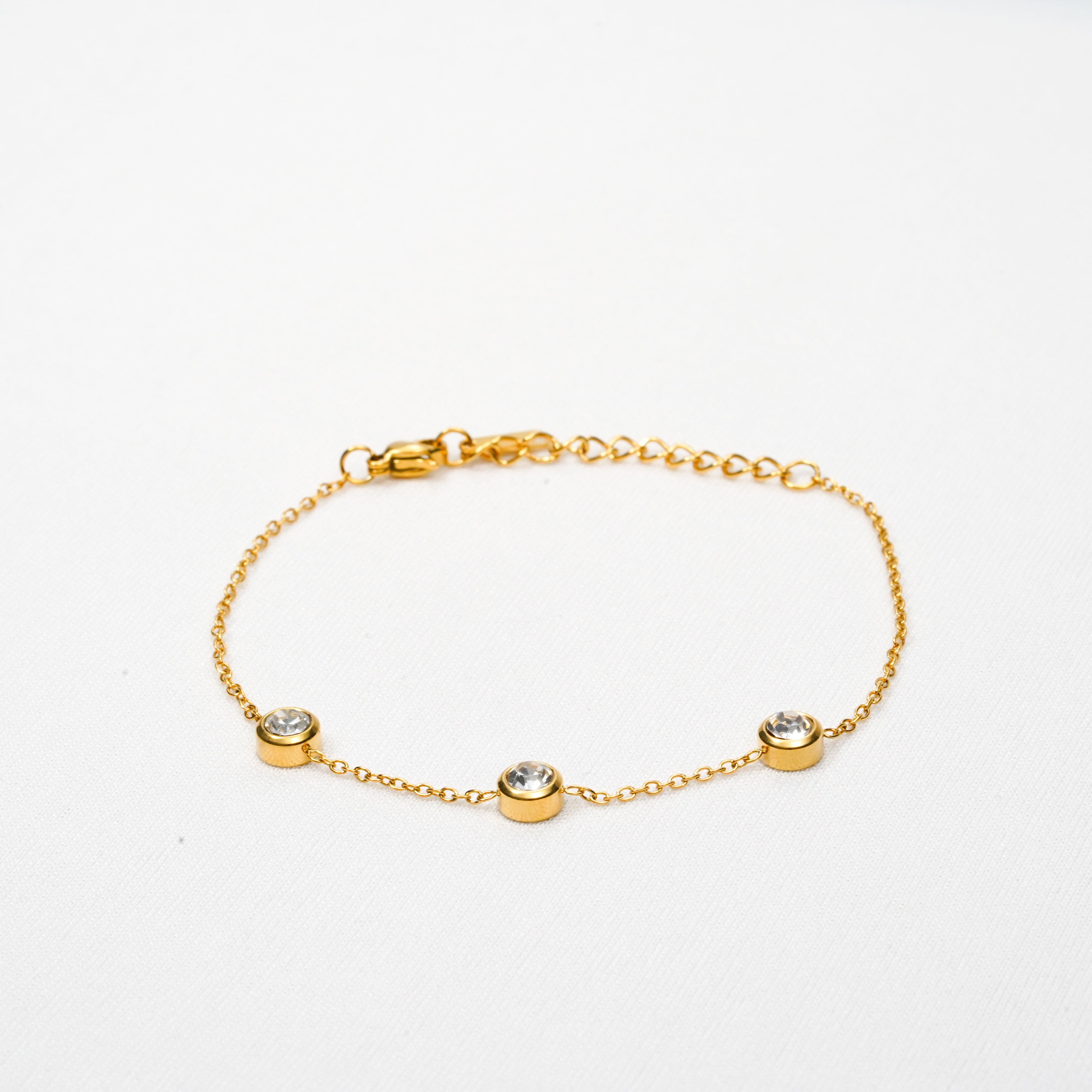 Heart Design Gold Bracelet