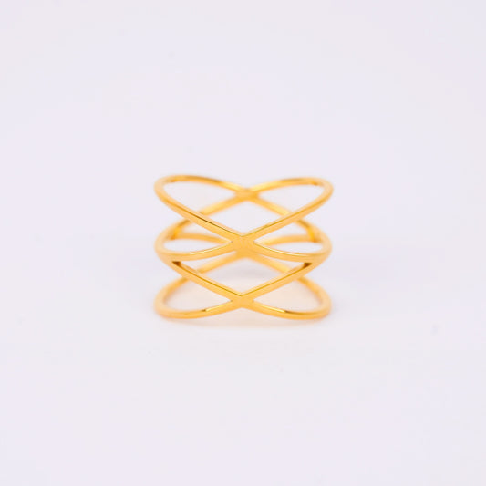 Triple-layered cage ring
