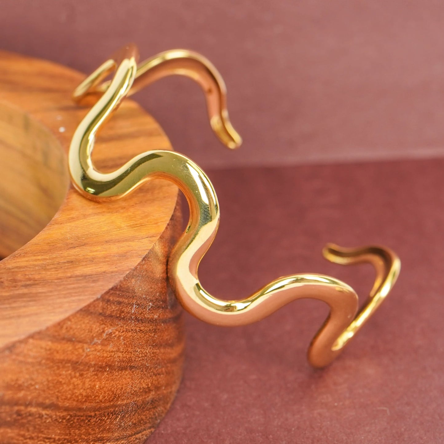 Elixa Waveform Open Bangle