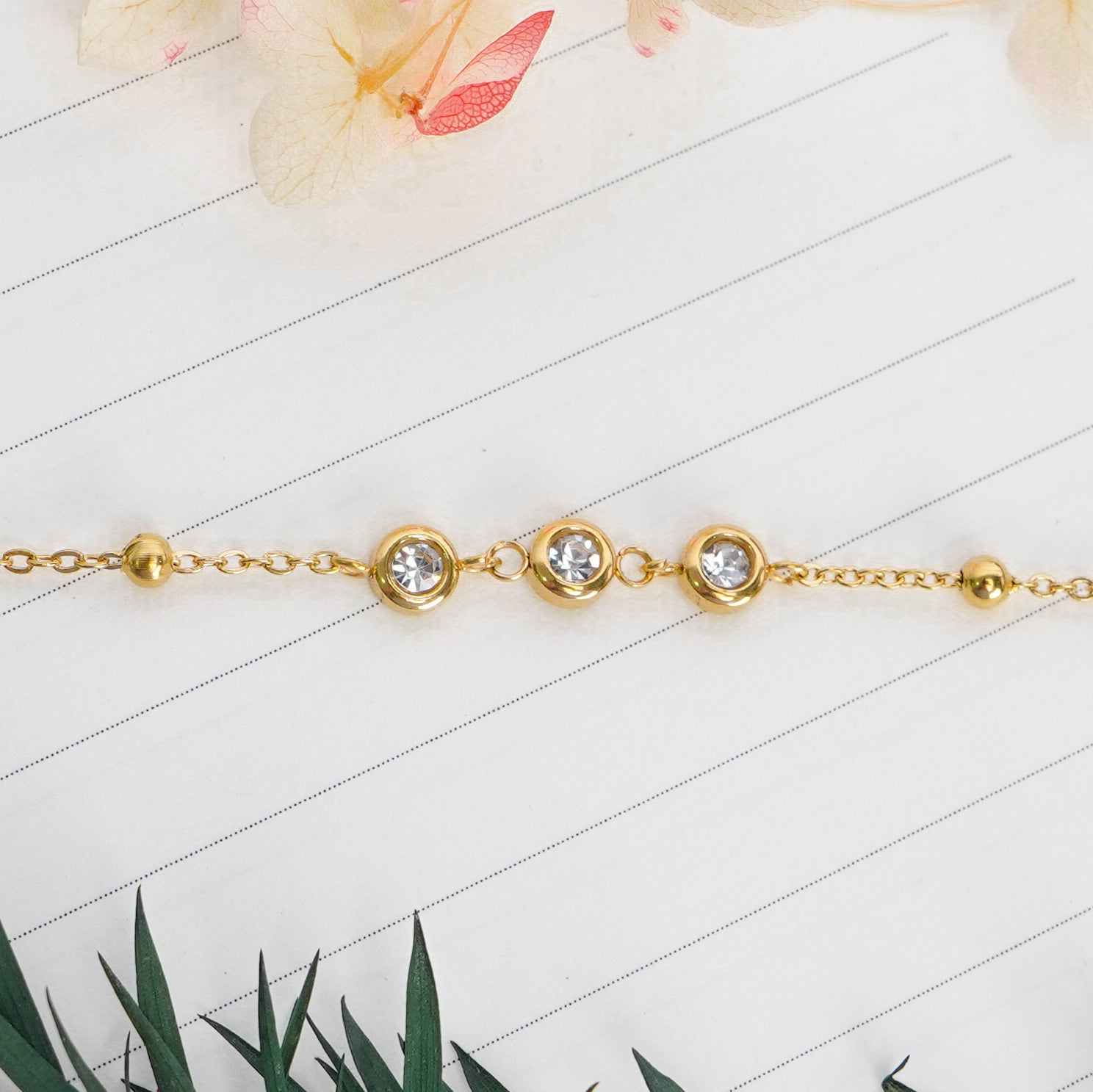 Minimal Stone Chain Bracelet