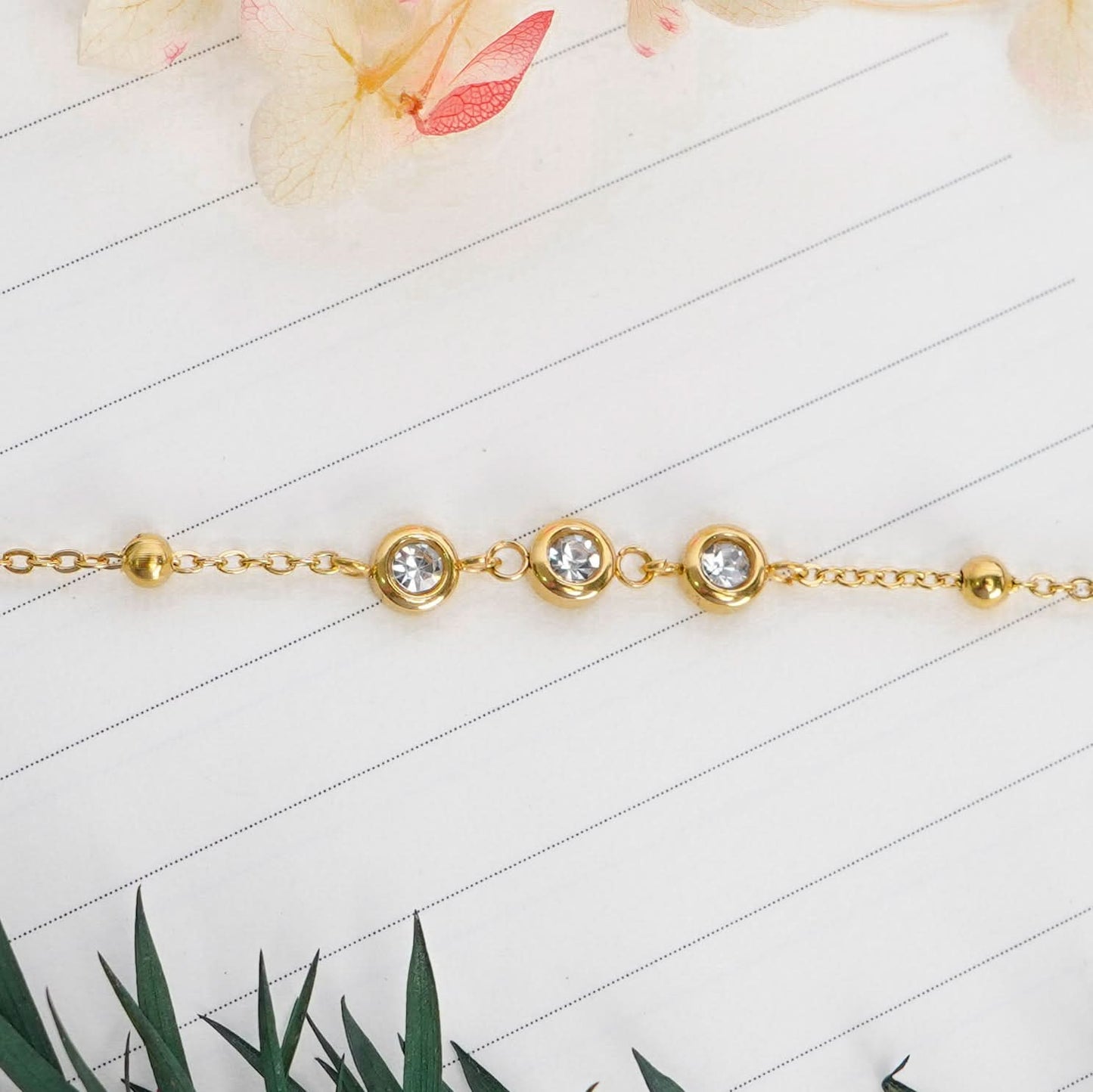 Minimal Stone Chain Bracelet