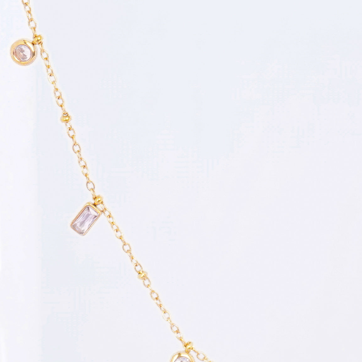 Rosé Radiant Choker