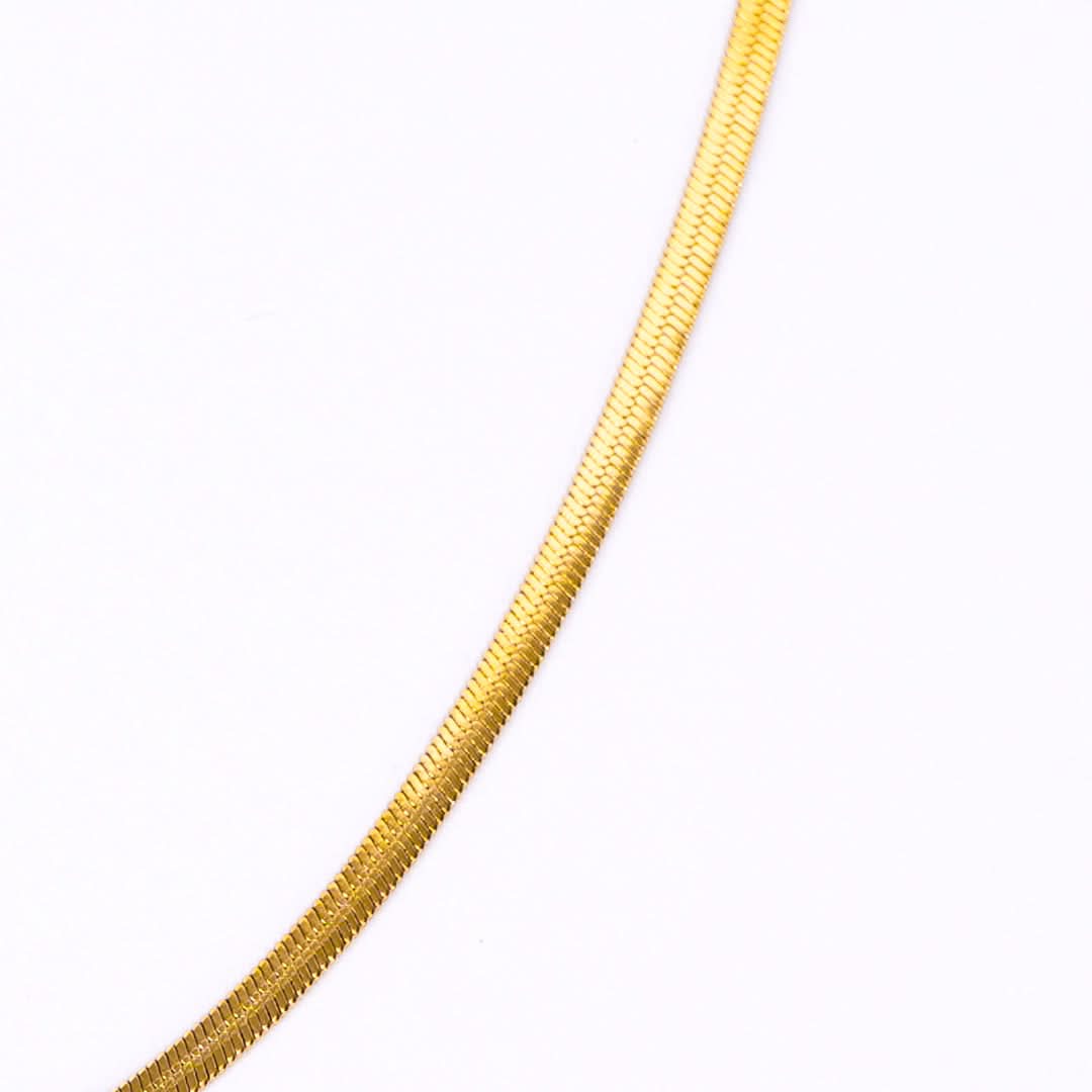 Solara Gold Layered Chain Necklace for Women – Waterproof 18K Gold Plated Jewelry