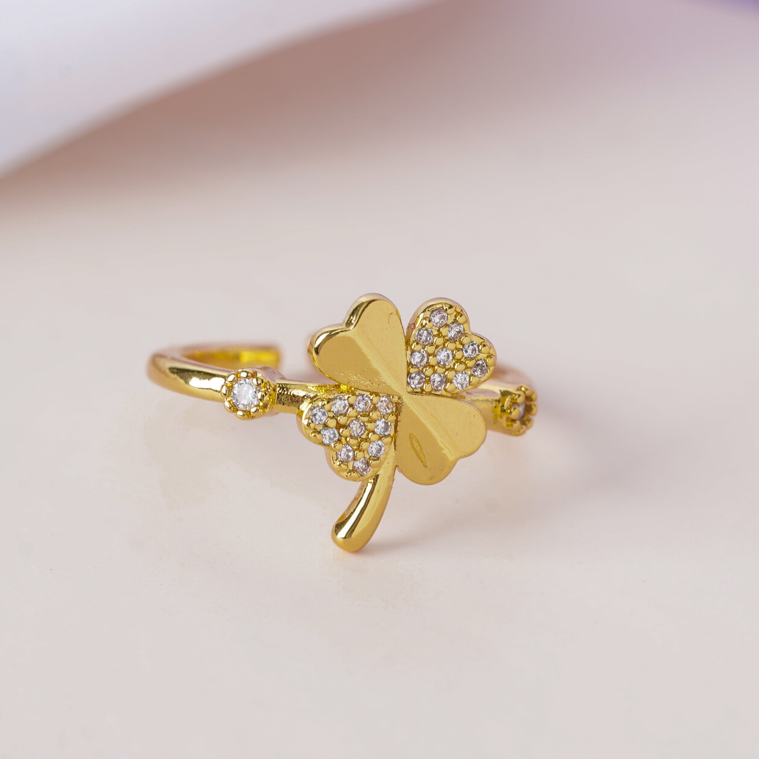 Lucky Clover Bowknot Ring