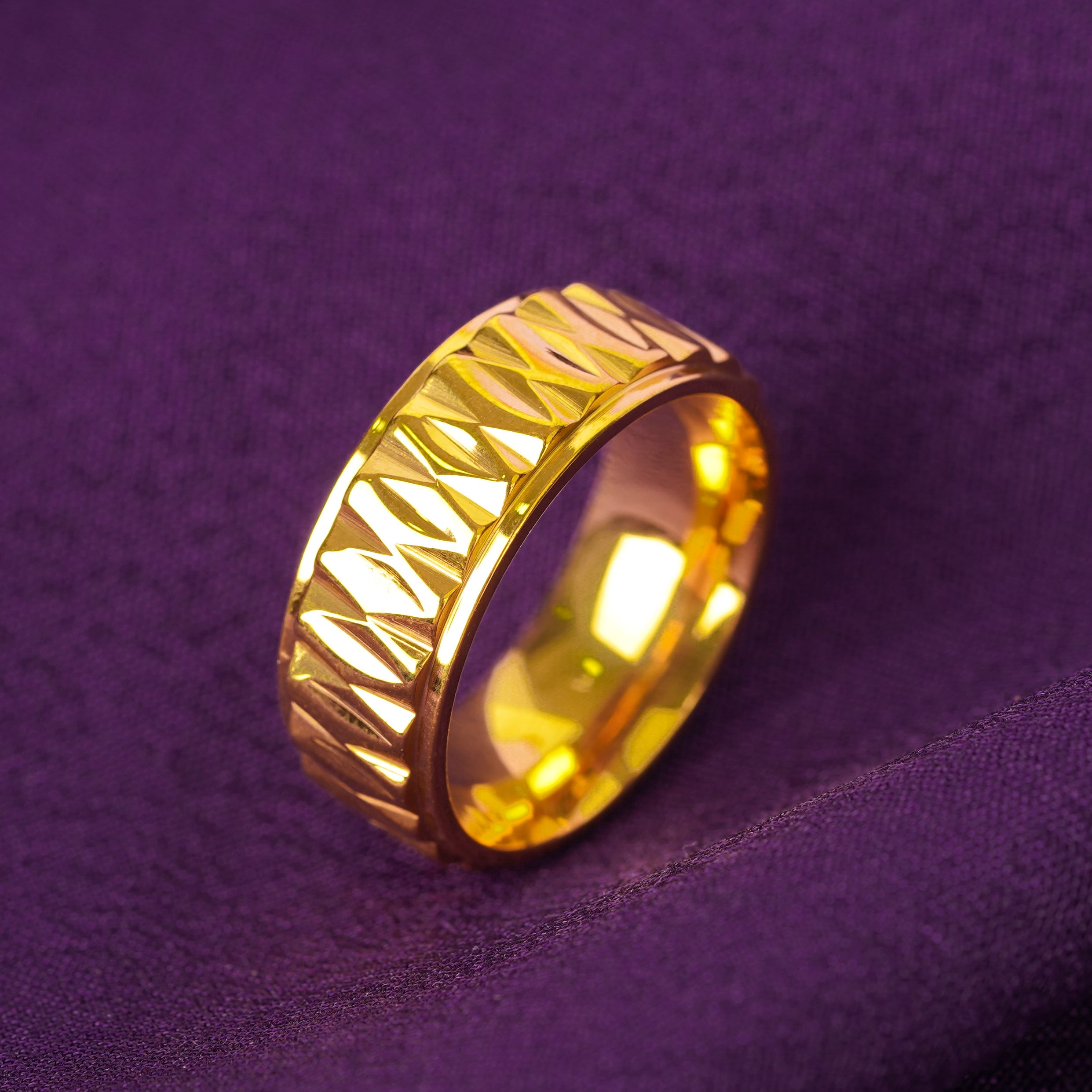 Premium Textured Pattern Gold Band Ring