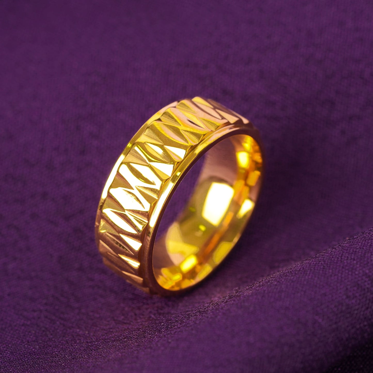 Premium Textured Pattern Gold Band Ring