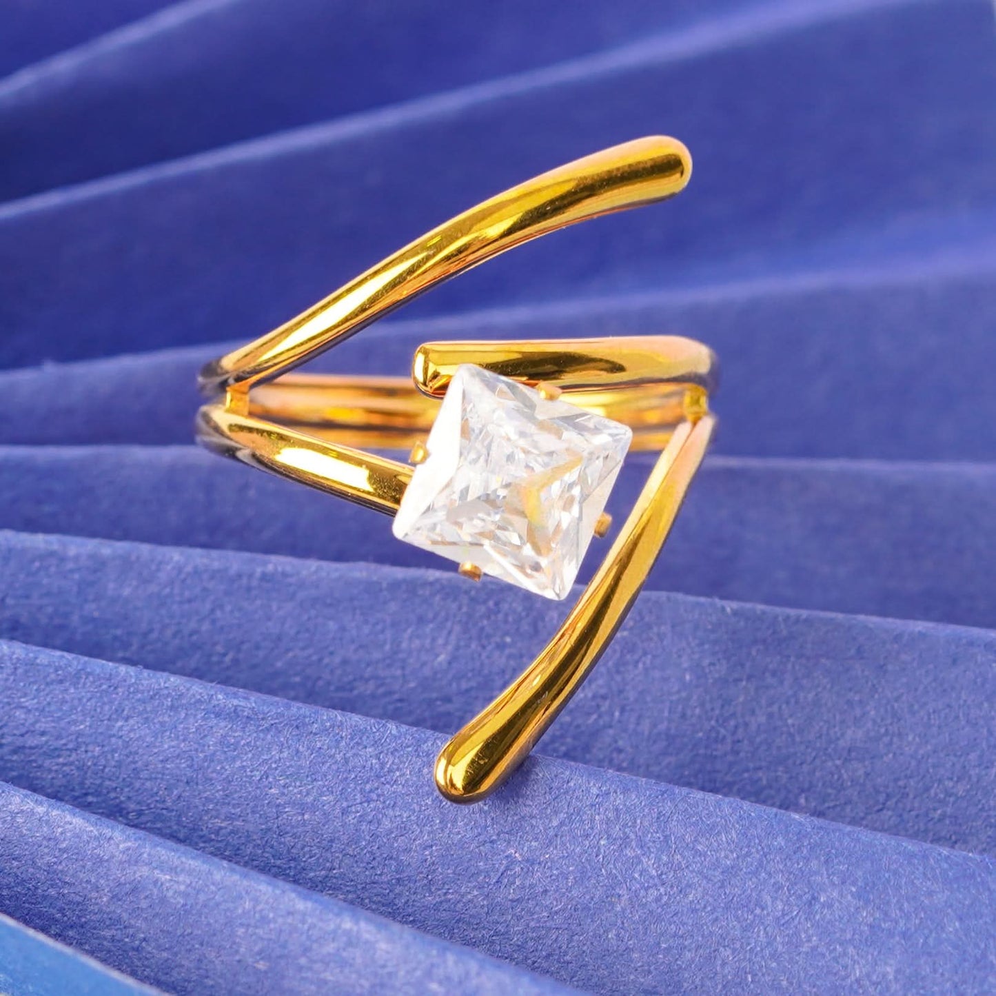 Luxury Wrap Crystal Statement Ring