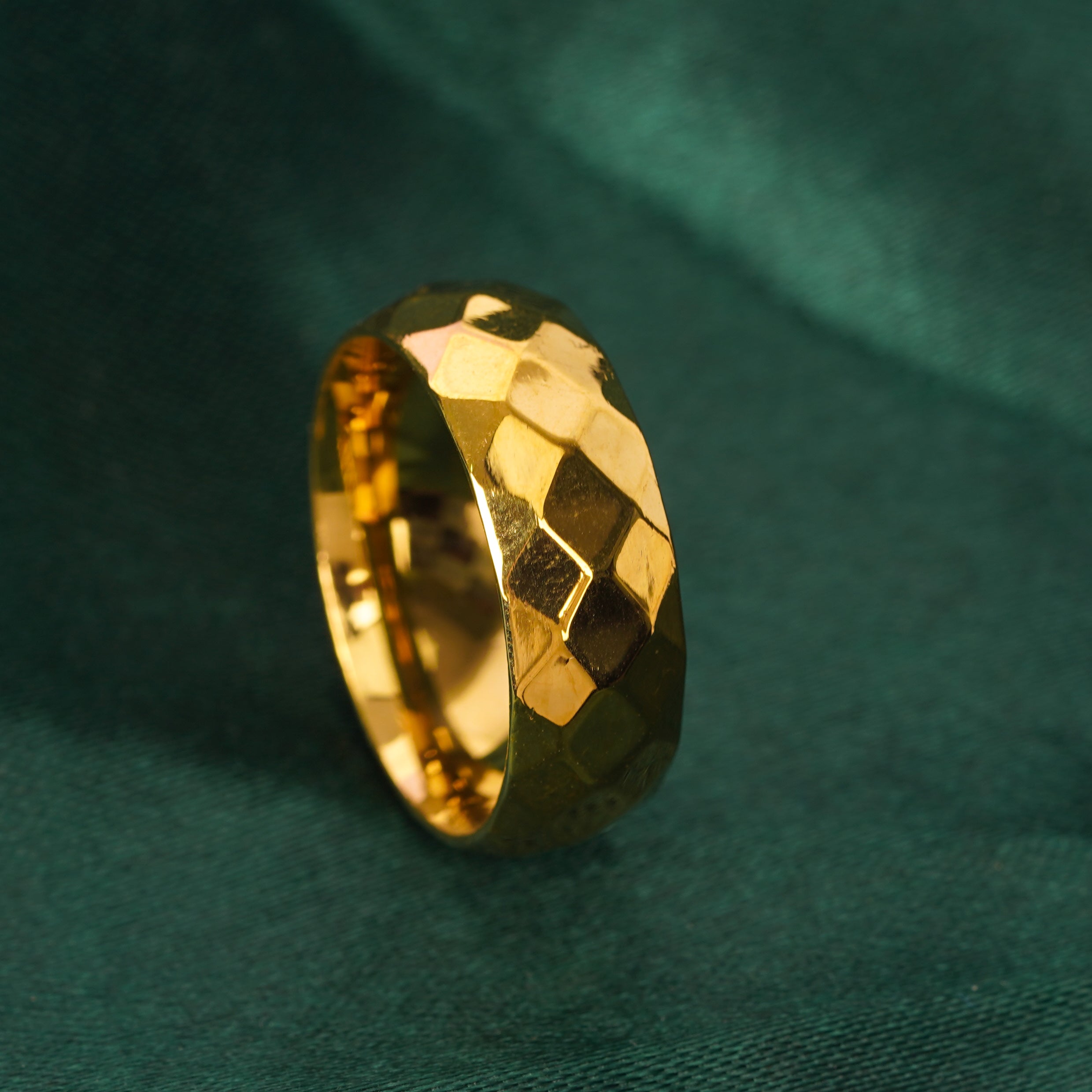 Elegant Textured Gold Ring