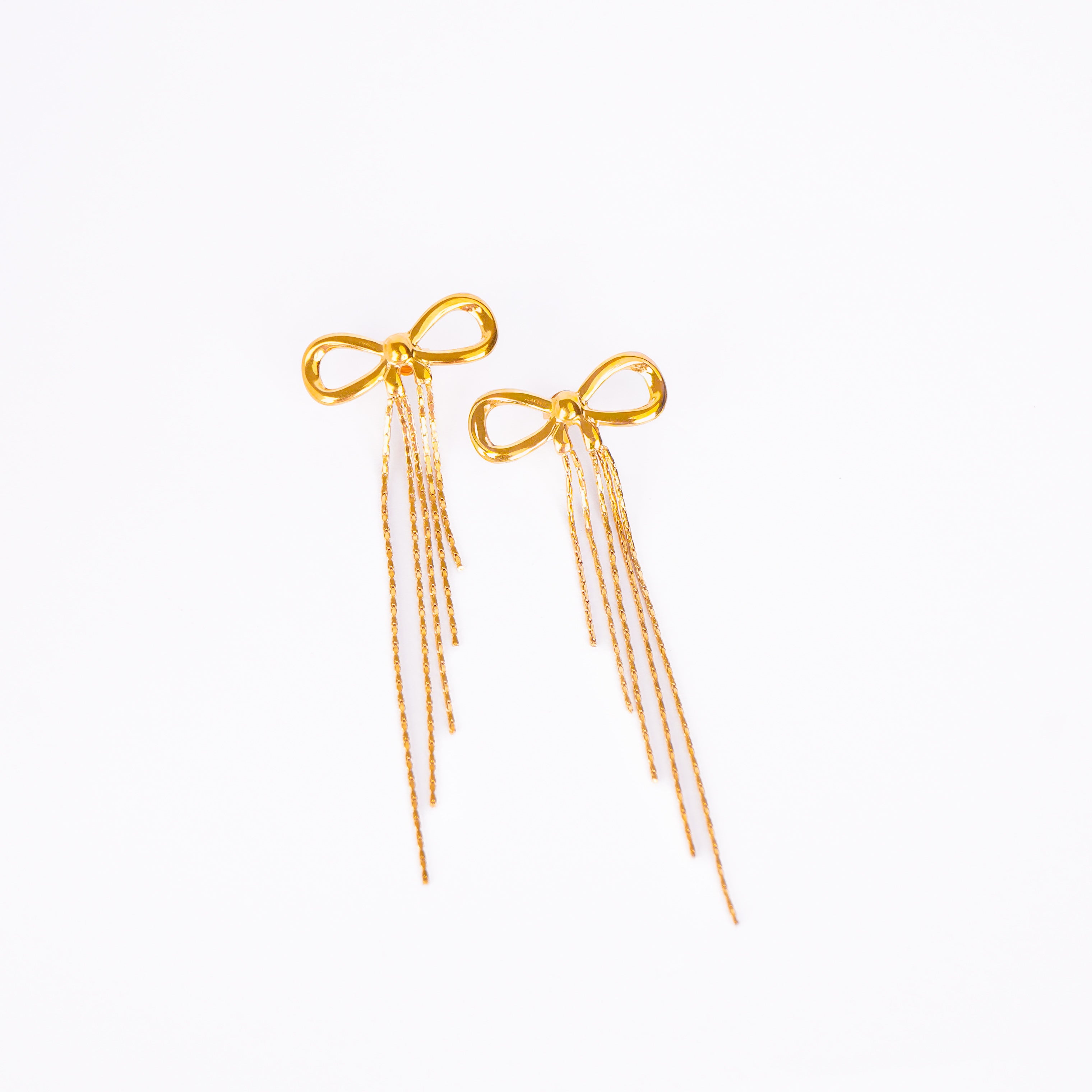 Edge Elegant Stud Earrings