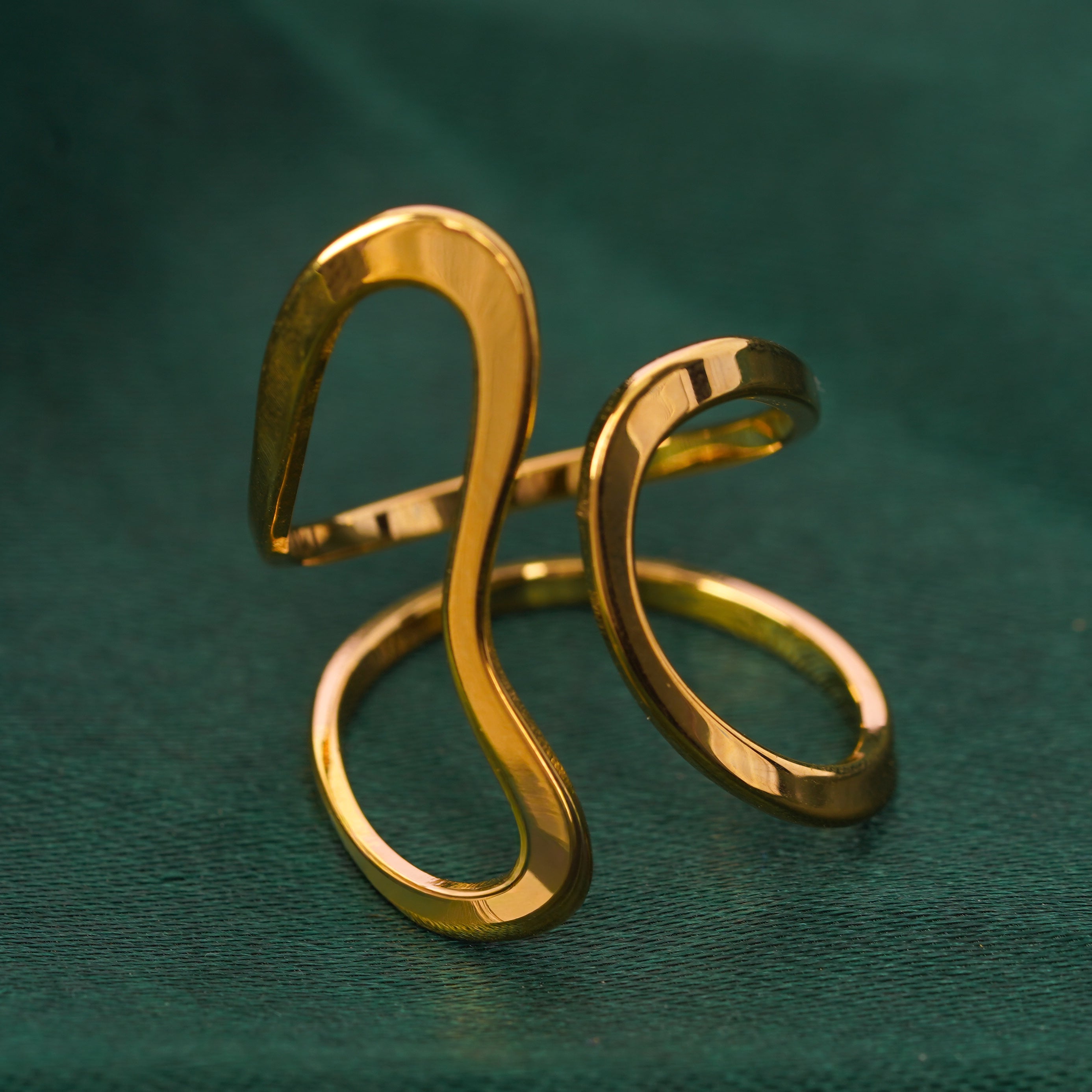 Abstract Gold Flow Ring