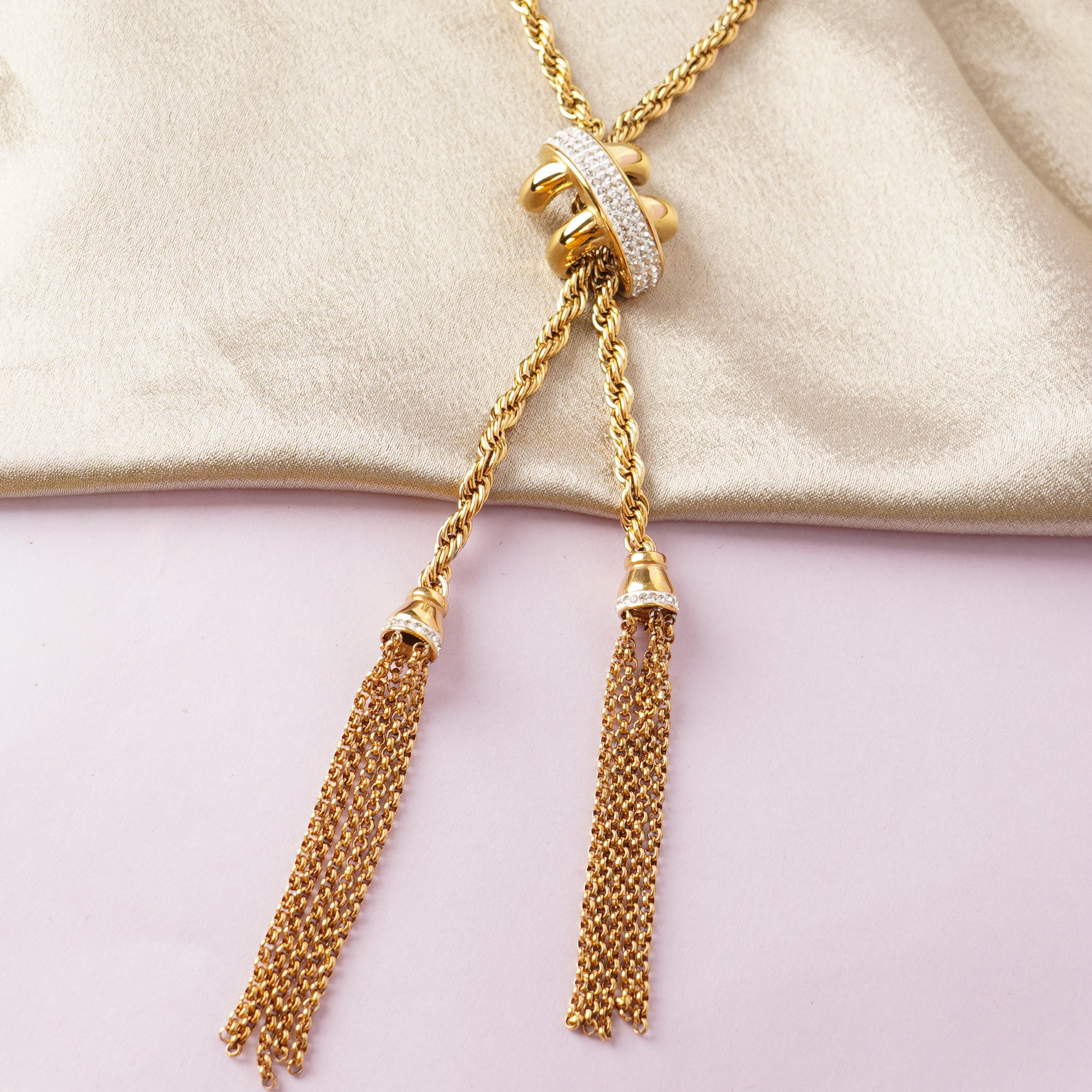 Elegant White Spark Jewelry Necklace