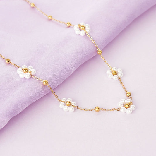 Gilded Perianth Strand Necklace