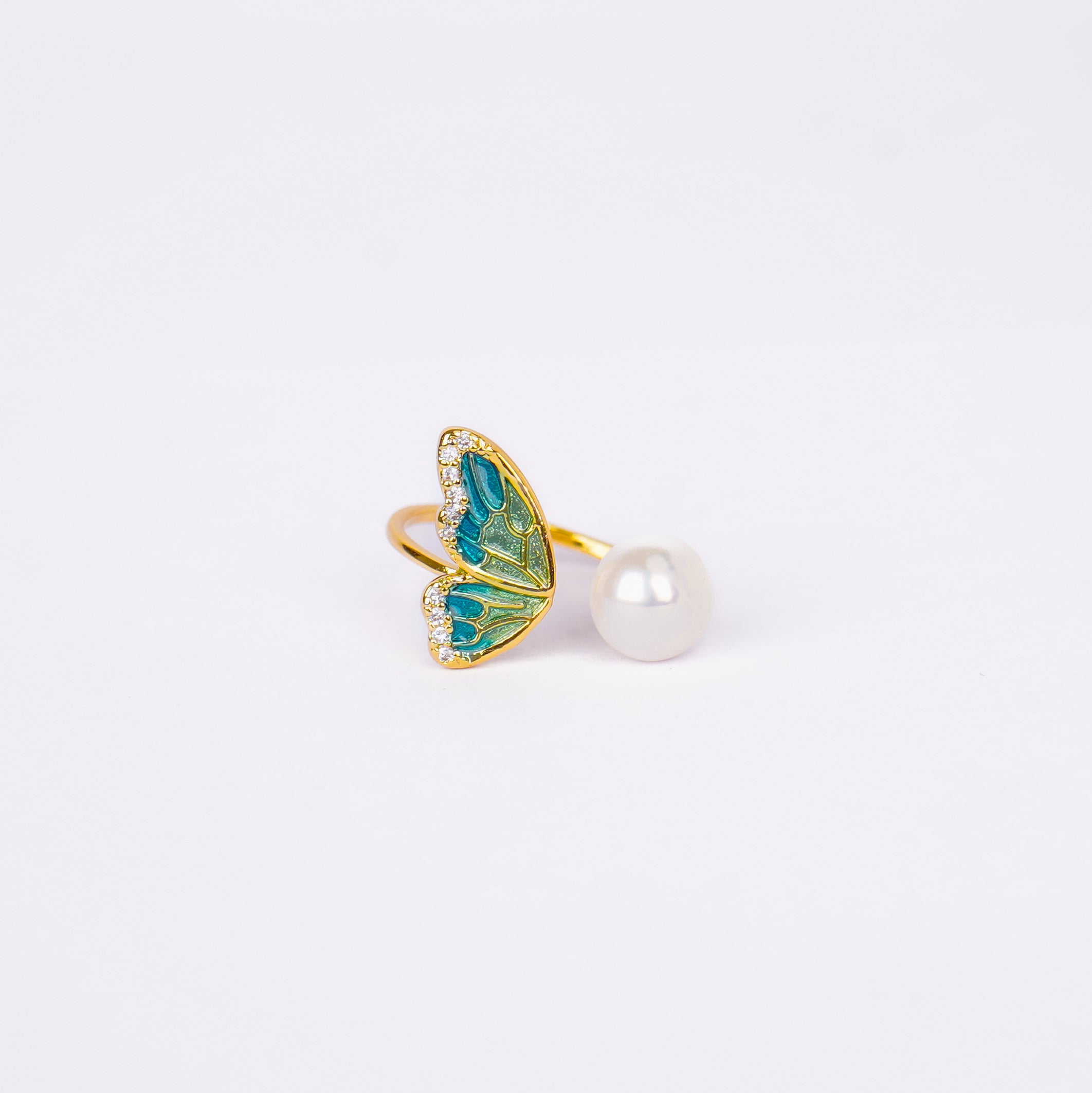 Premium Butterfly Wing Pearl Ring