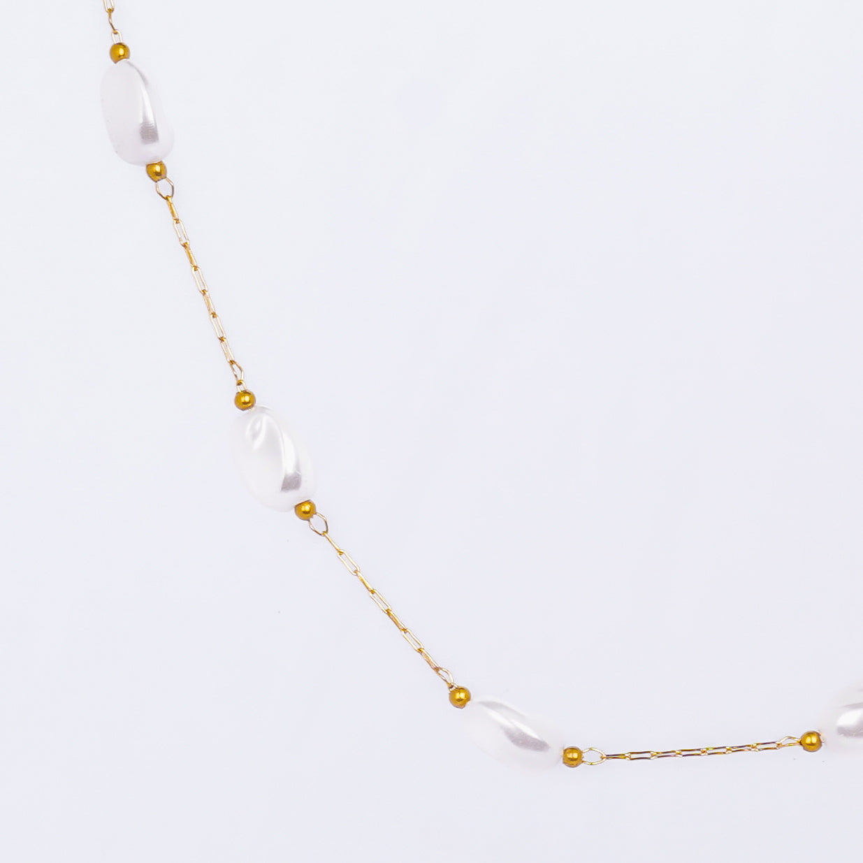 Elegant Freshwater Pearl Necklace