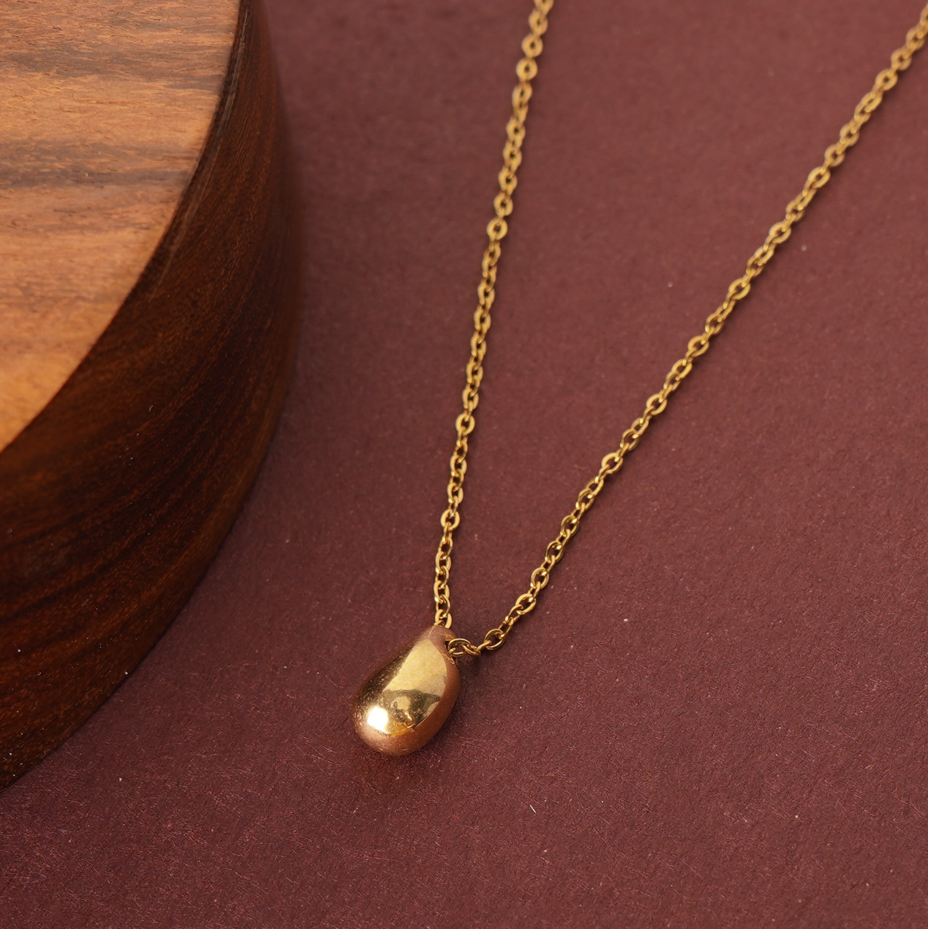 Golden Drop Elegance Necklace
