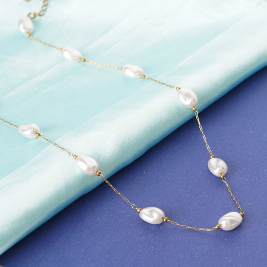 Elegant Freshwater Pearl Necklace