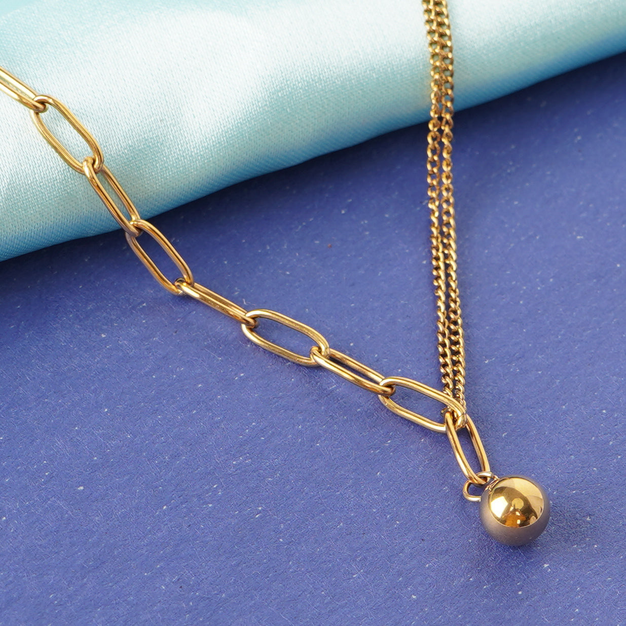 Golden Waterdrop Elegance Necklace