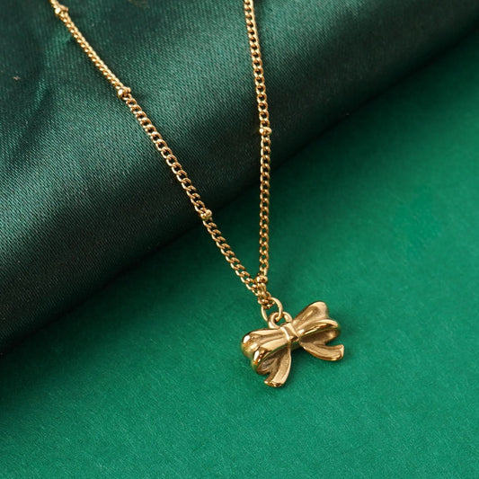 Sweet Bow Gold Pendant Necklace