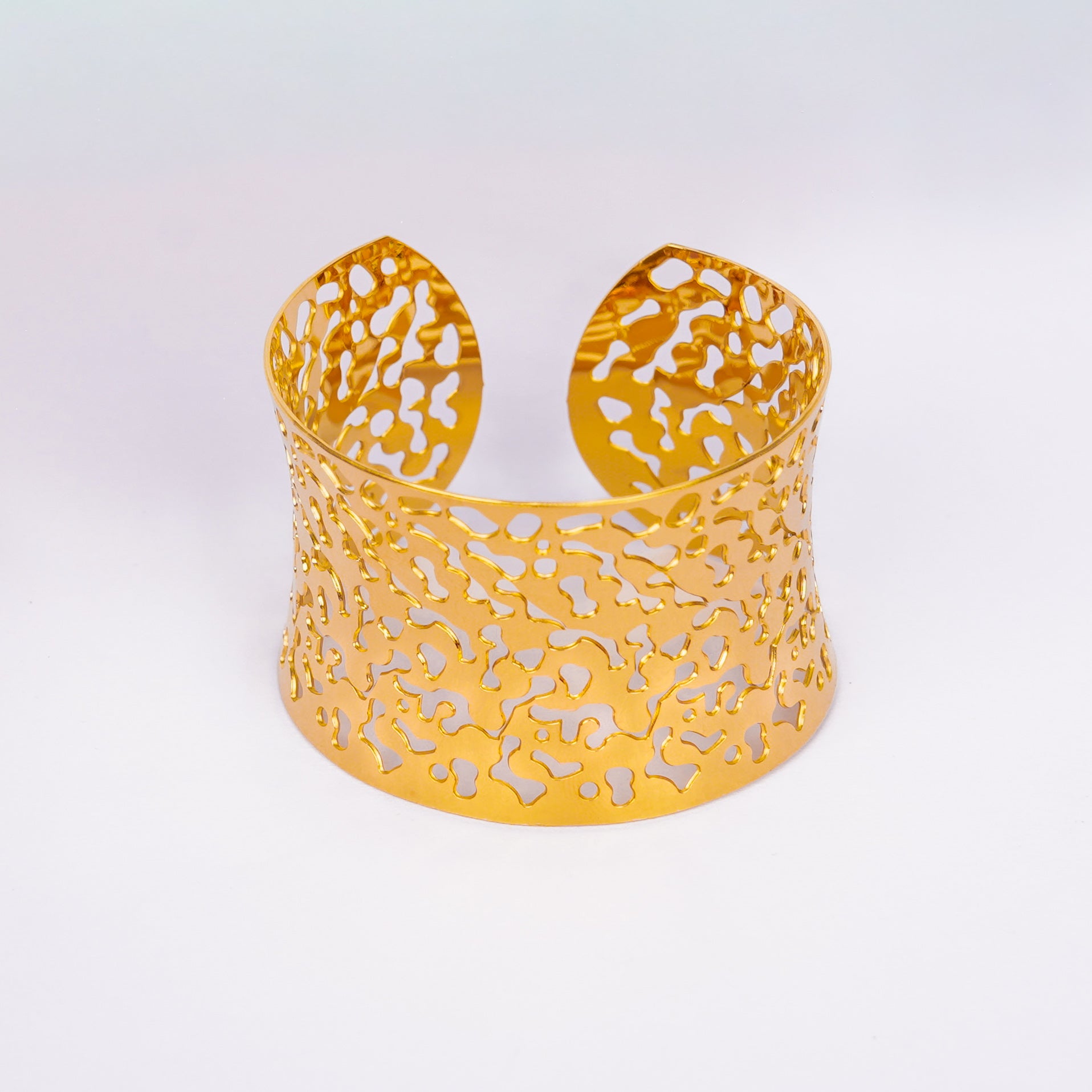 Elixa Royale Cutwork Bangle