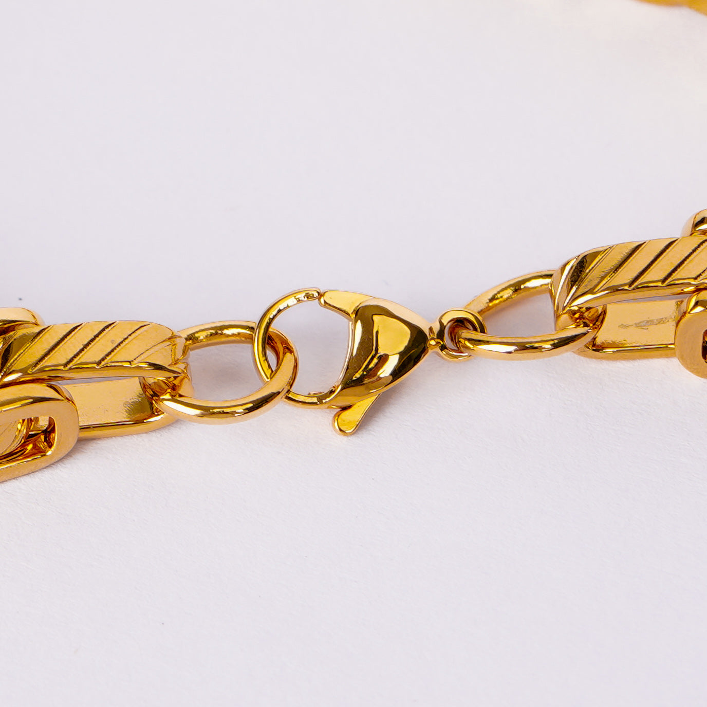 Royal Titan Link Bracelet