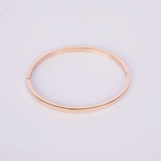 Minimal Rose Gold Bangle