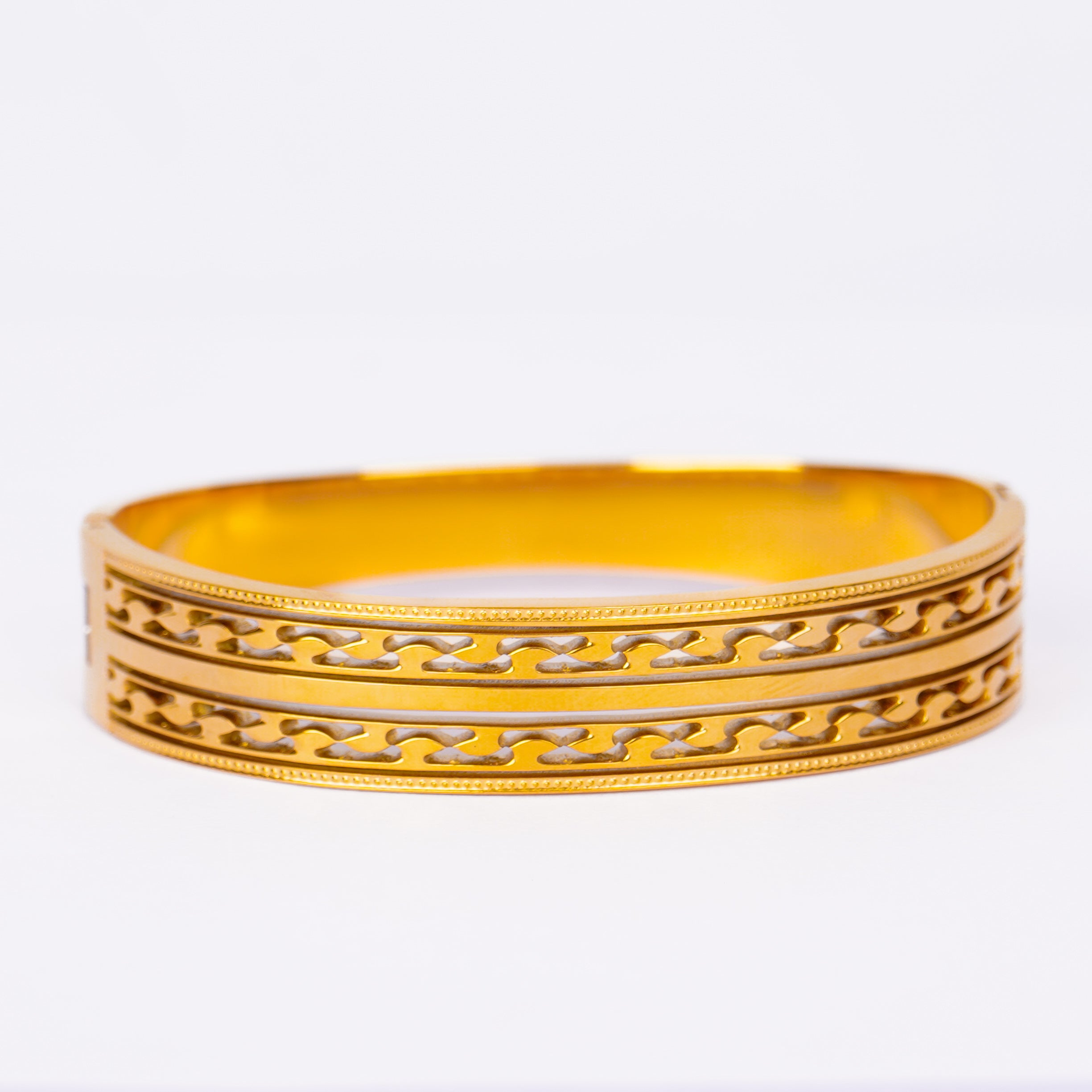 Zenora Classic Texture Bracelets