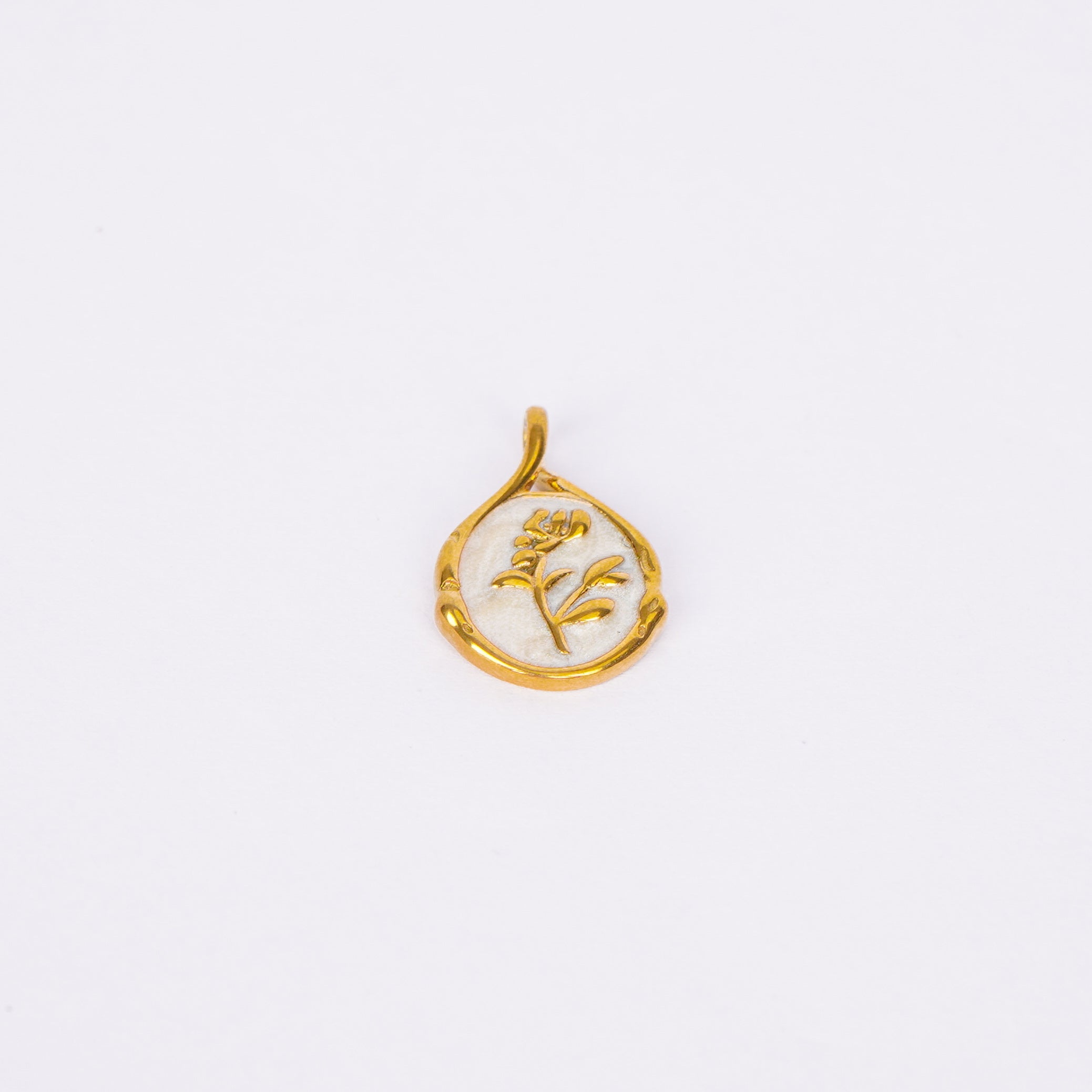 Minimal Flower Leaf Pendant