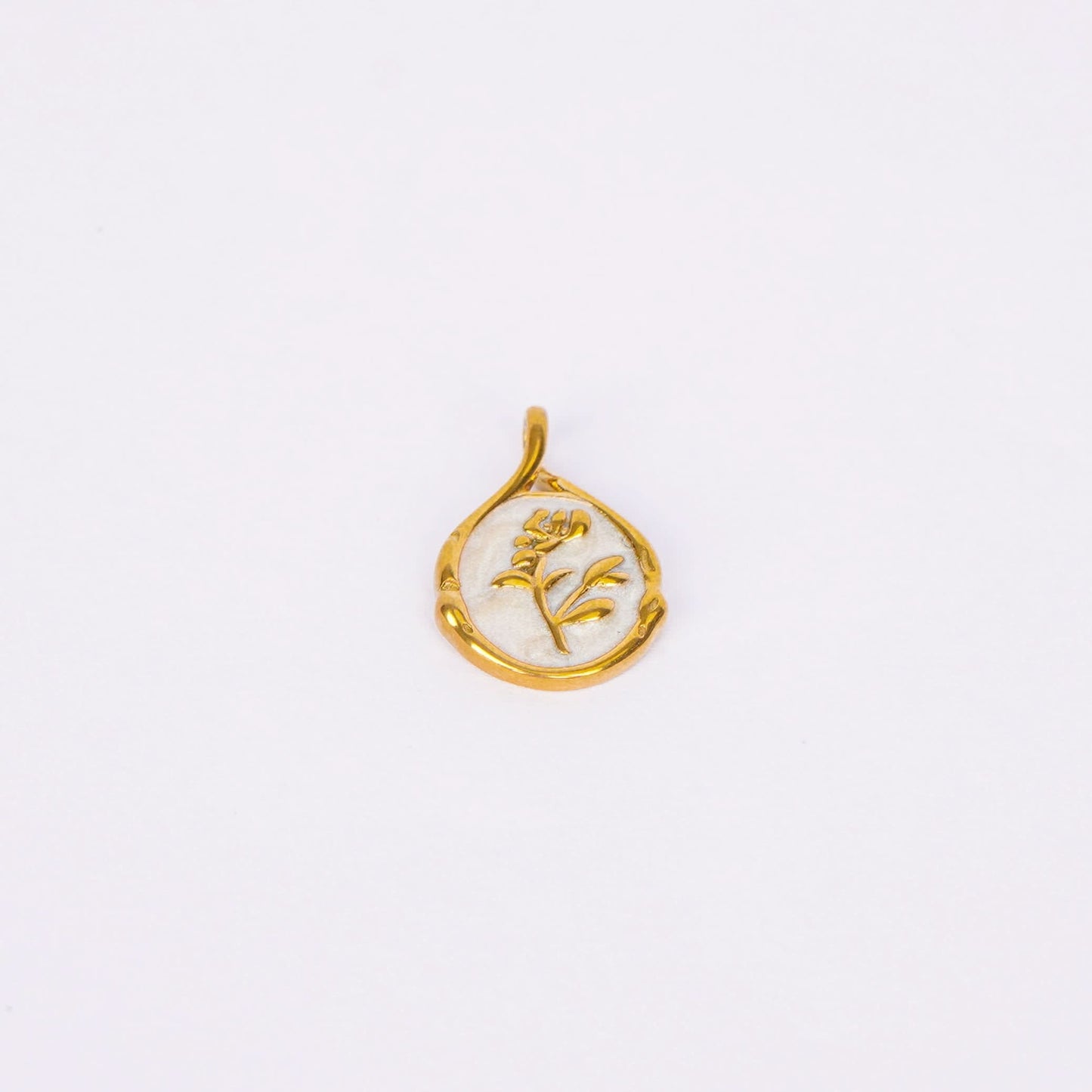 Minimal Flower Leaf Pendant