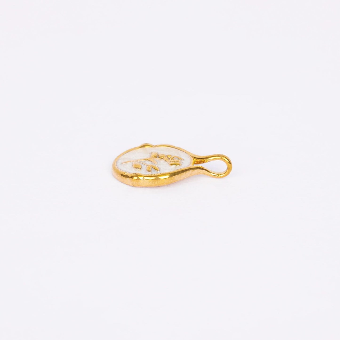 Minimal Flower Leaf Pendant