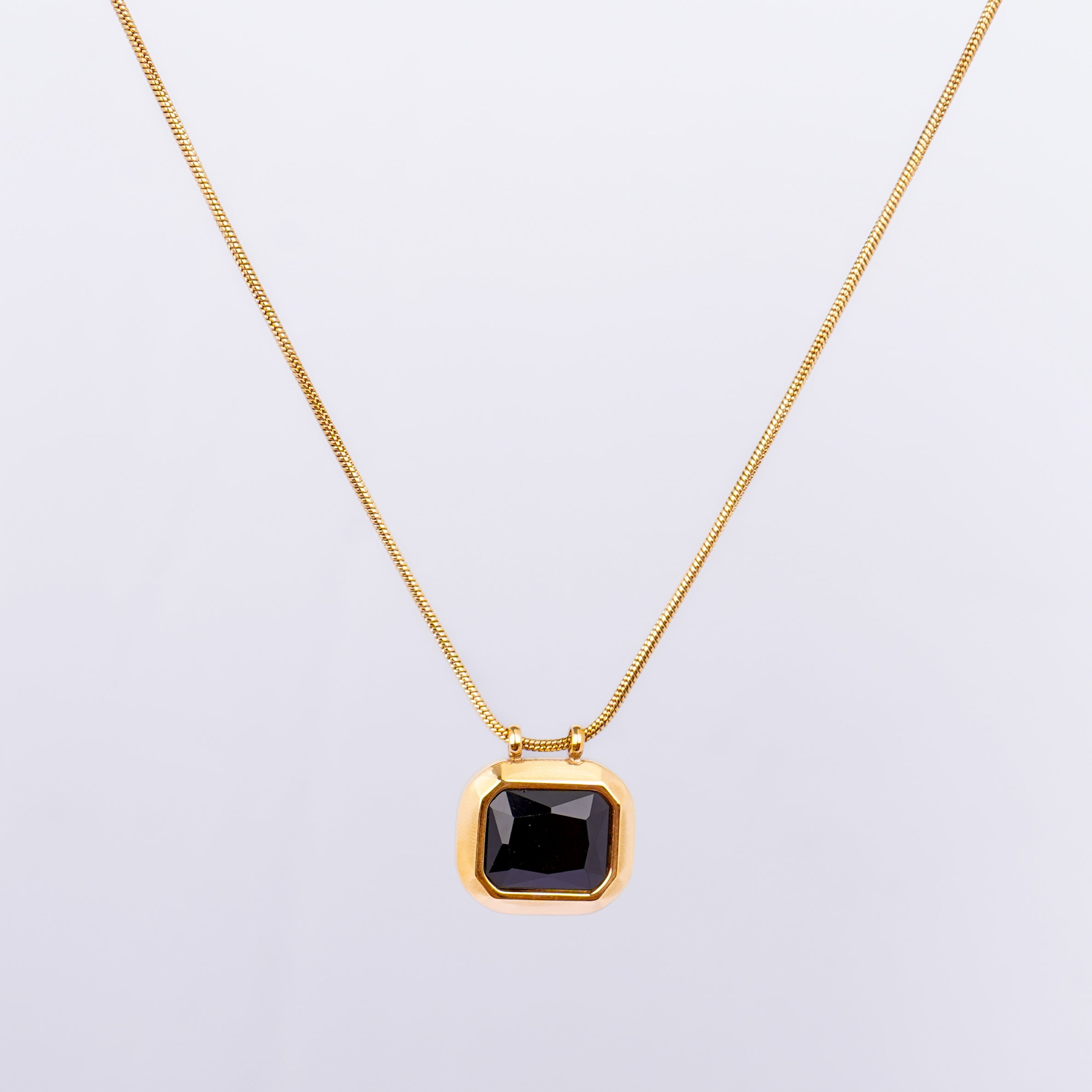 Classic Pendant Chain Necklace