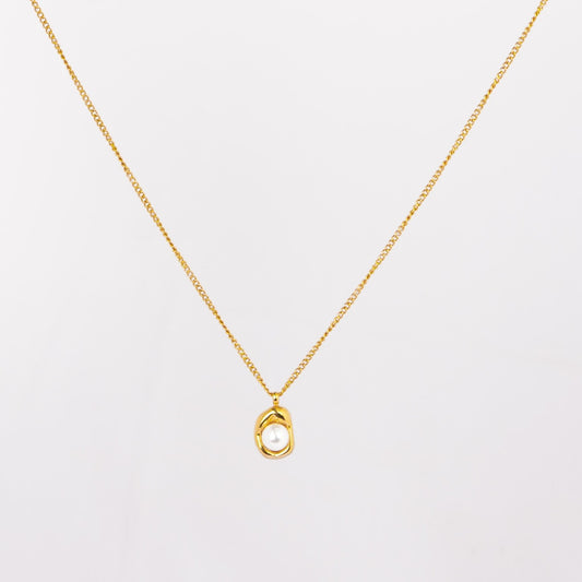 Elara Pearl Halo Jewellery Set
