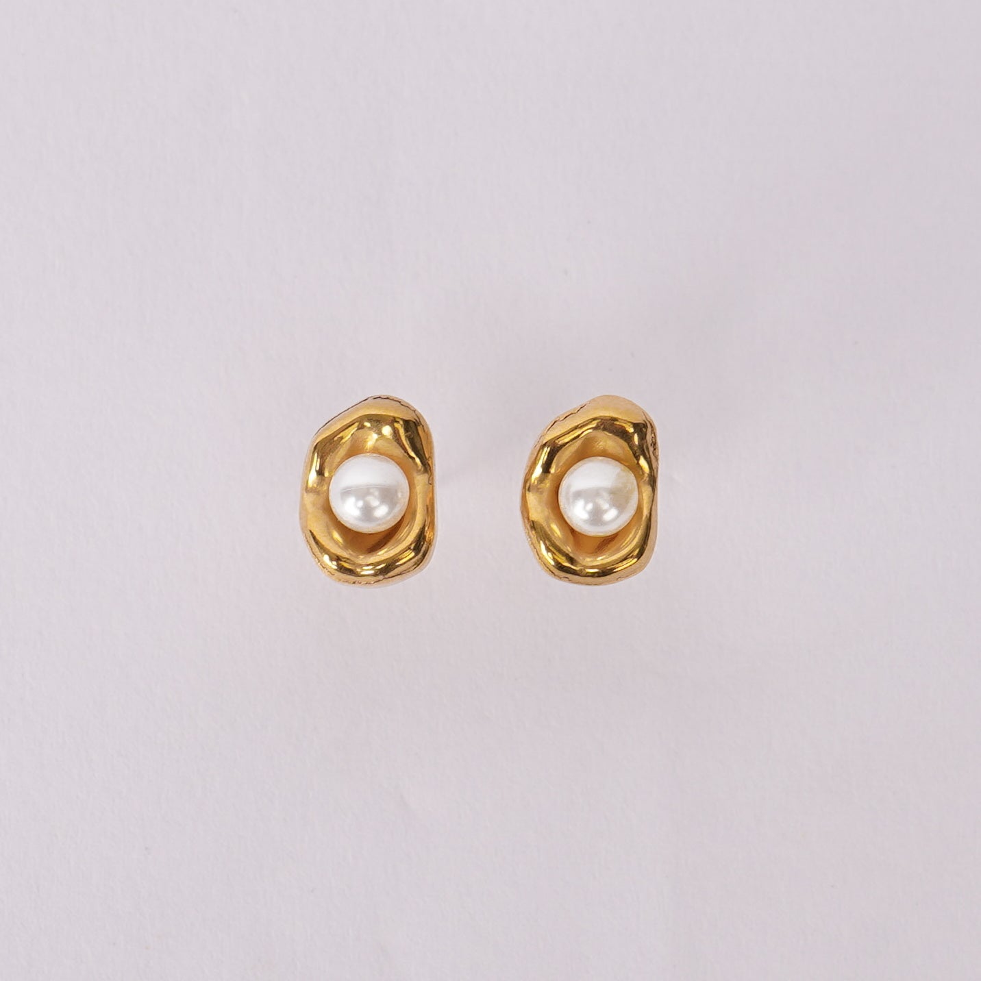 Golden Pearl Nest Studs