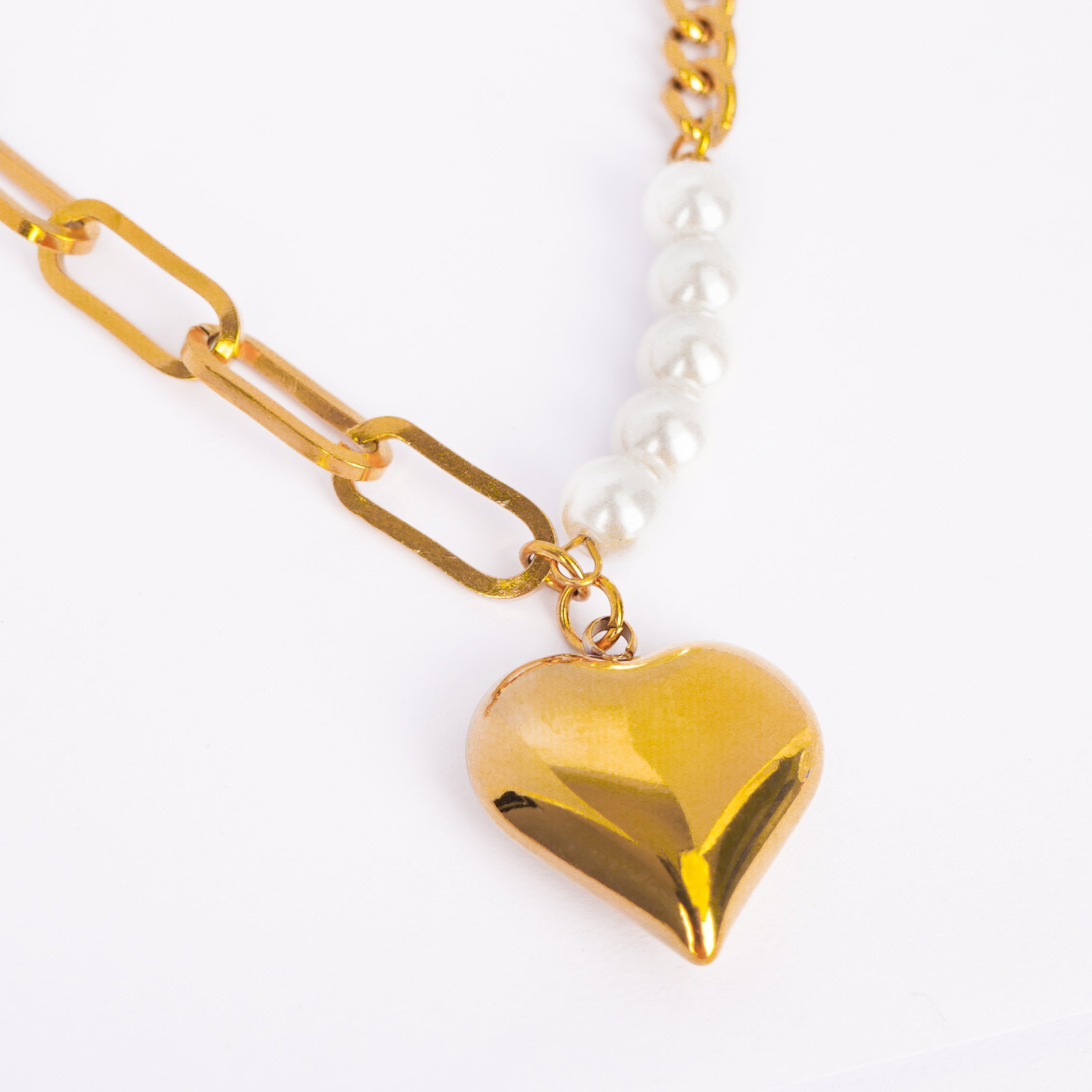 Multi-Chain Heart Pearl Necklace