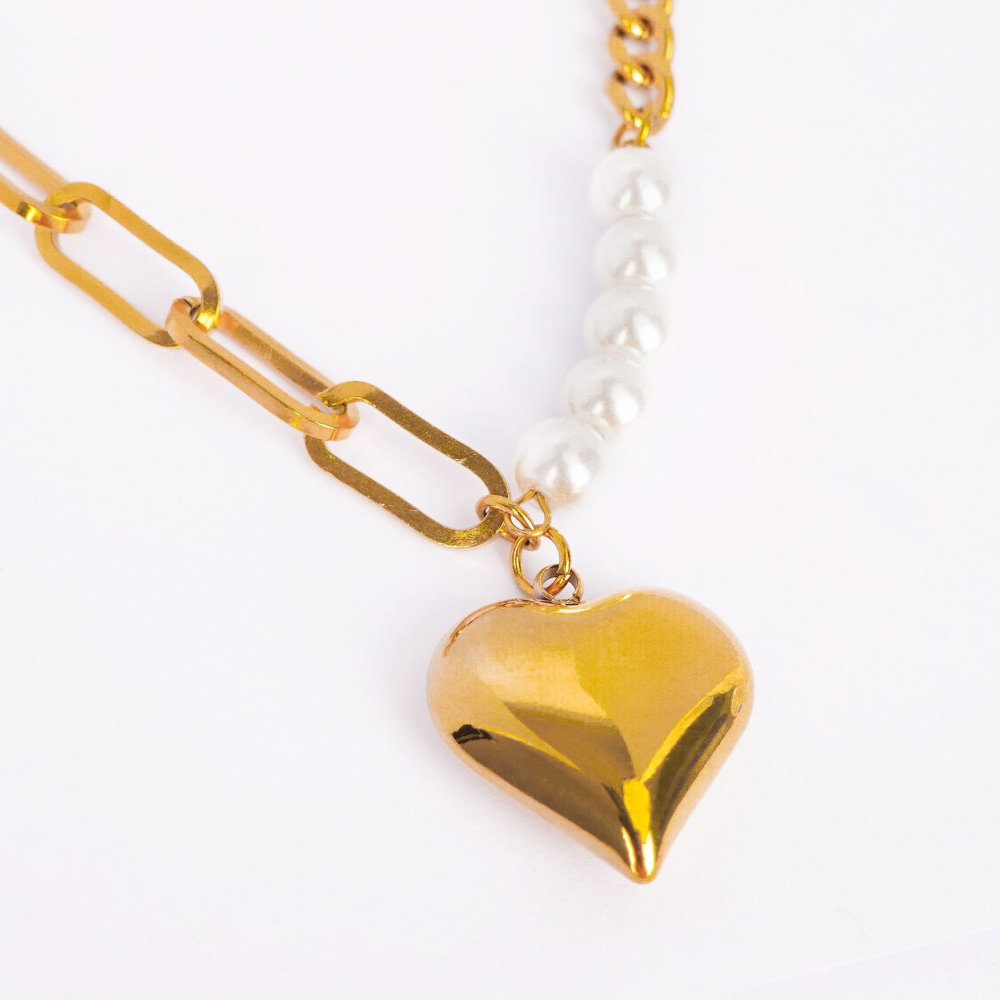Multi-Chain Heart Pearl Necklace