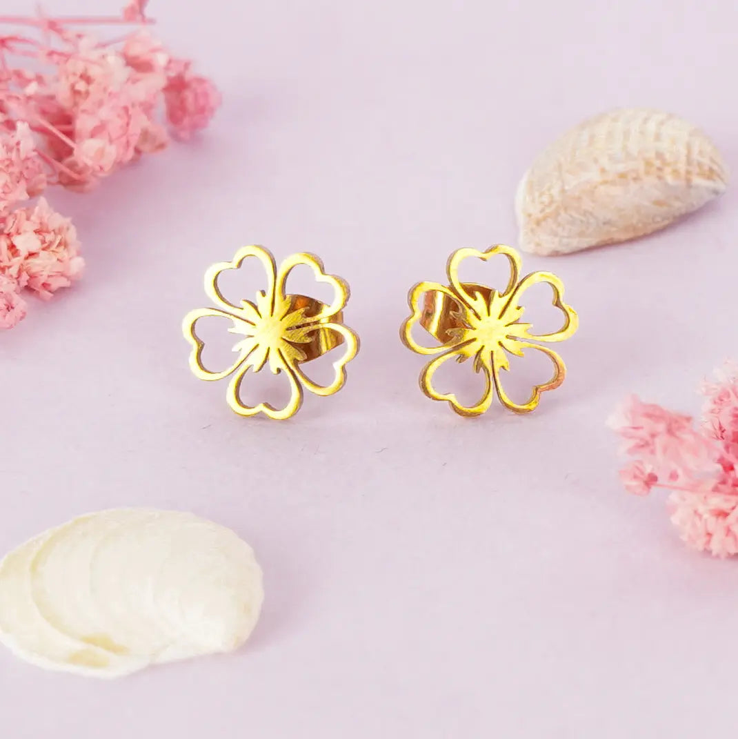 Heart Flower Stud Earrings