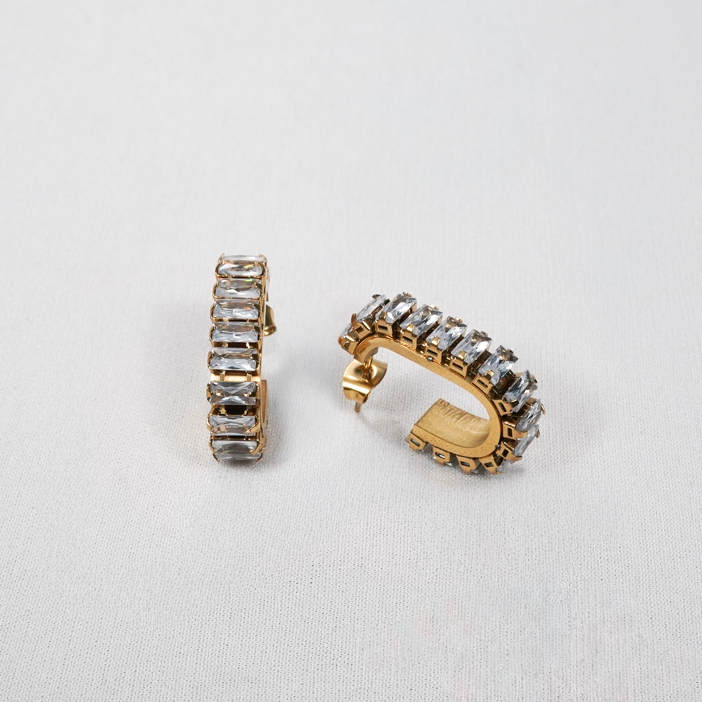Flora Elegant Stud Earrings