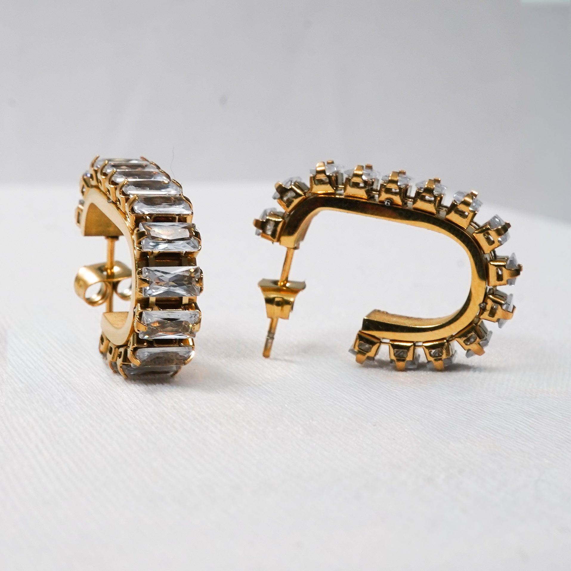 Flora Elegant Stud Earrings