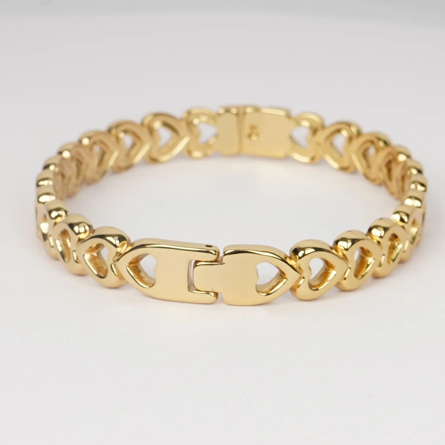 Golden Heart Link Bracelet