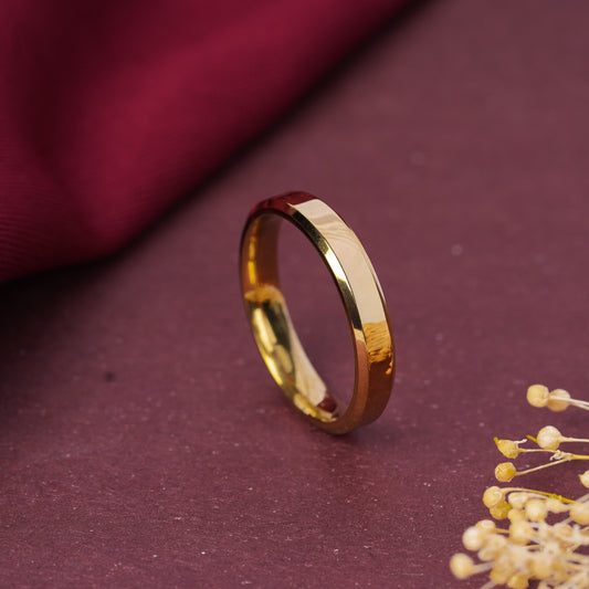 Classic Gold Band Ring